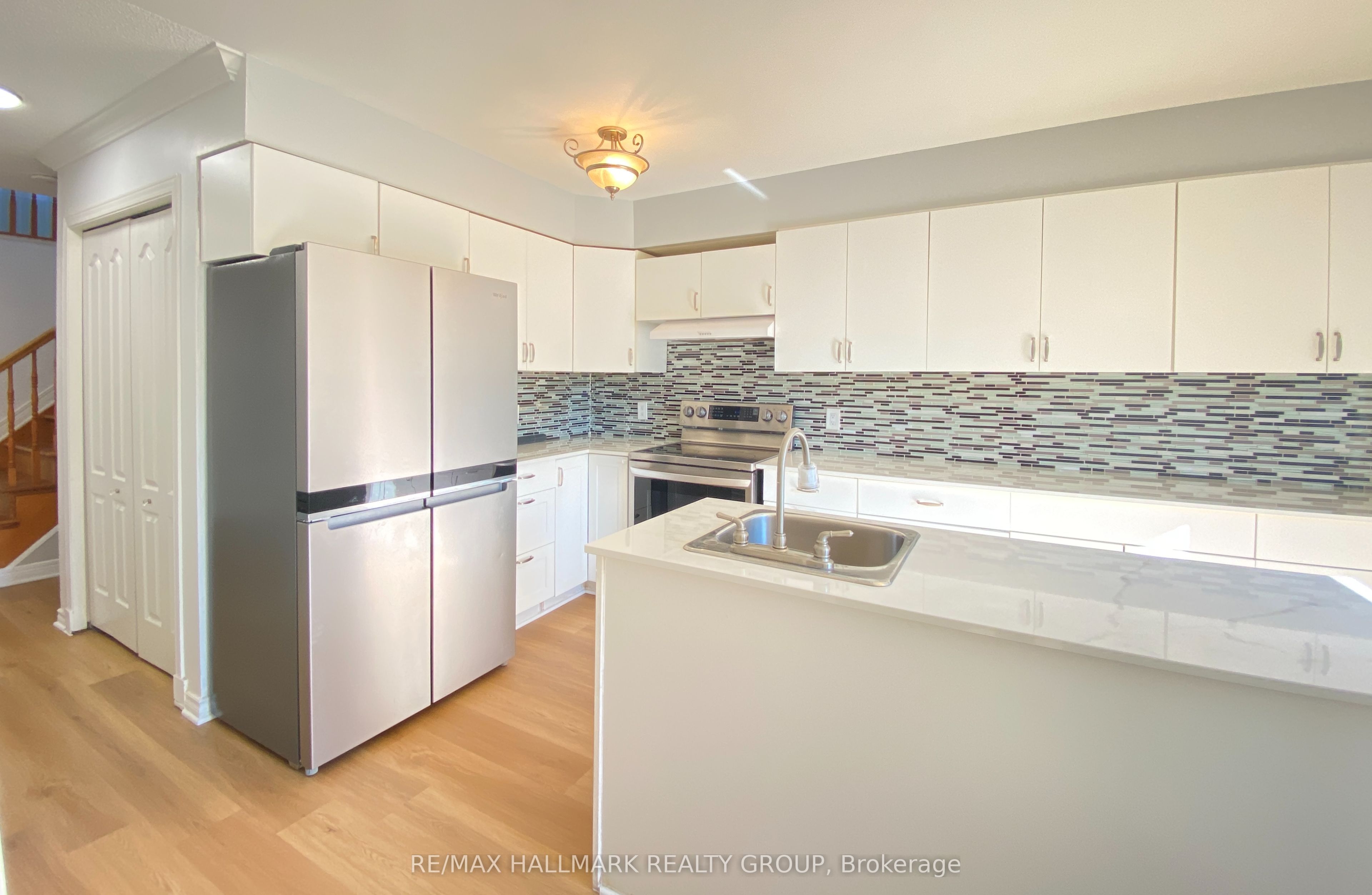 128 Grenadier Way Property Photo 16