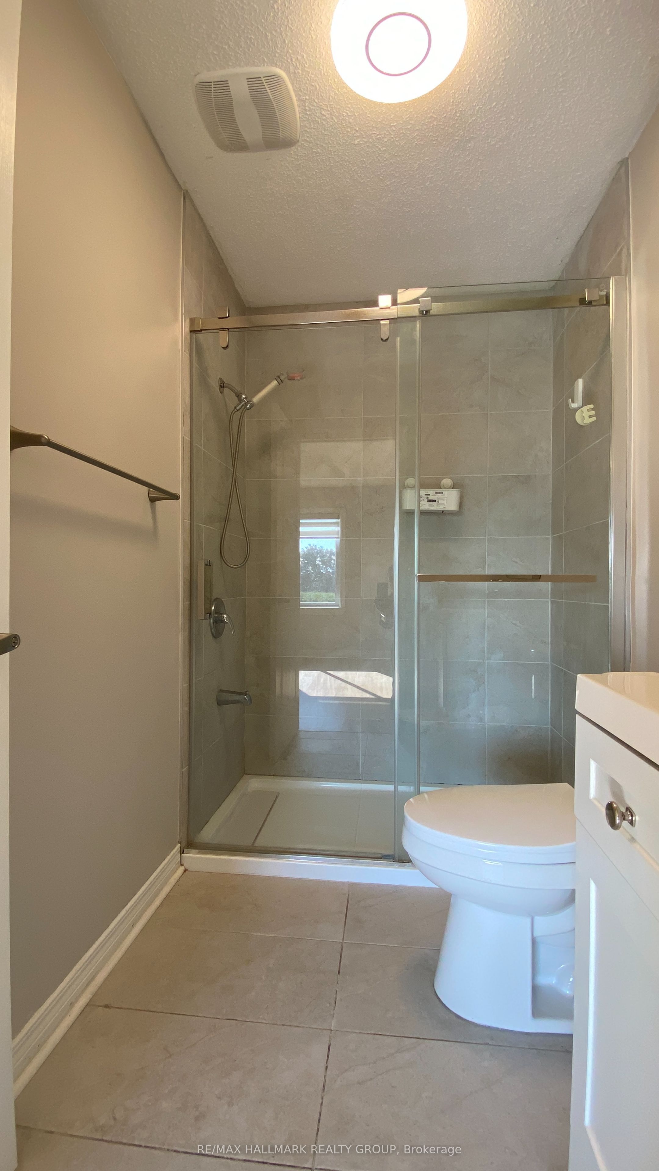 128 Grenadier Way Property Photo 27
