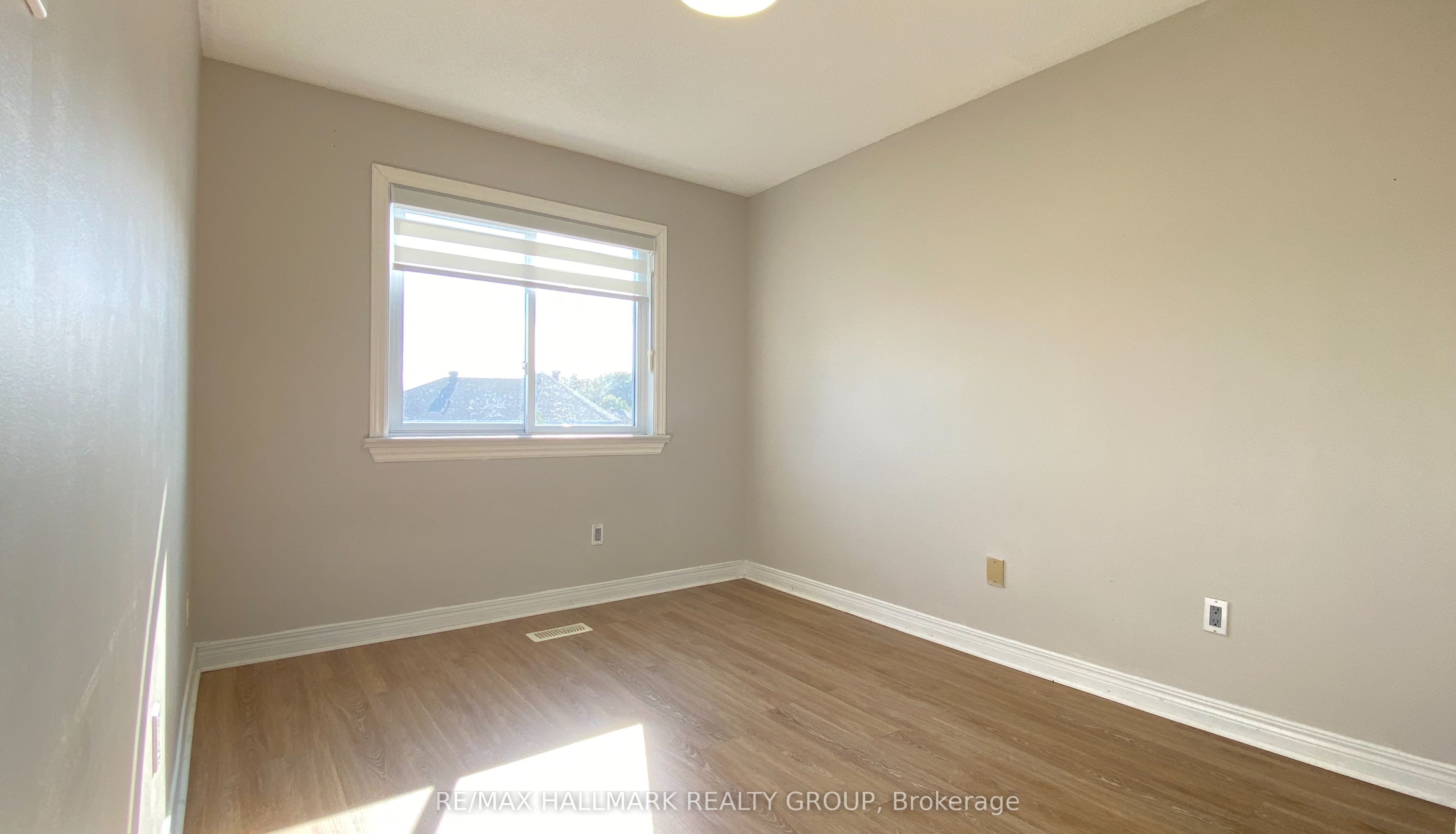 128 Grenadier Way Property Photo 31