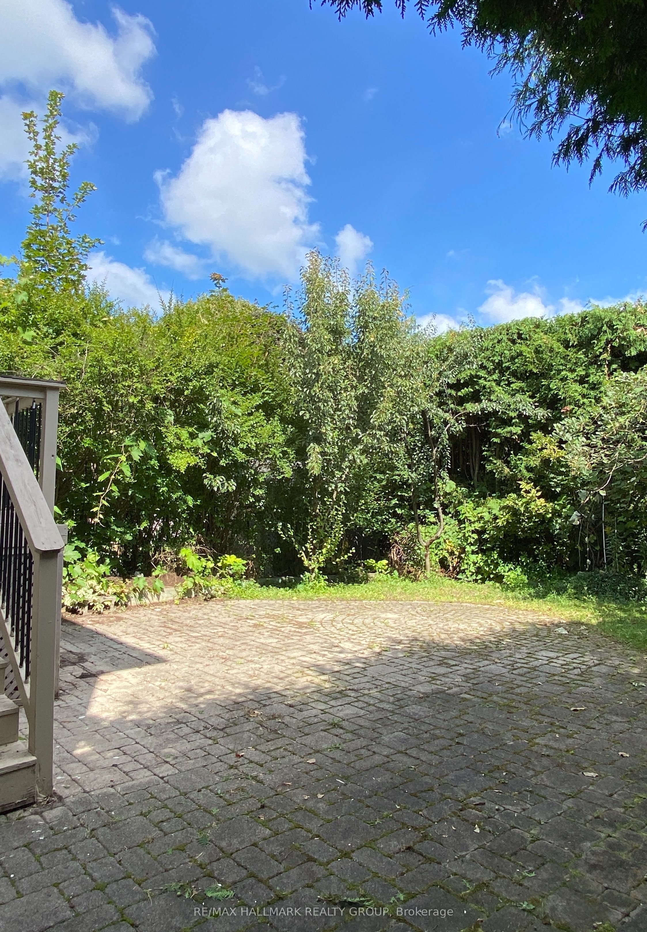 128 Grenadier Way Property Photo 42
