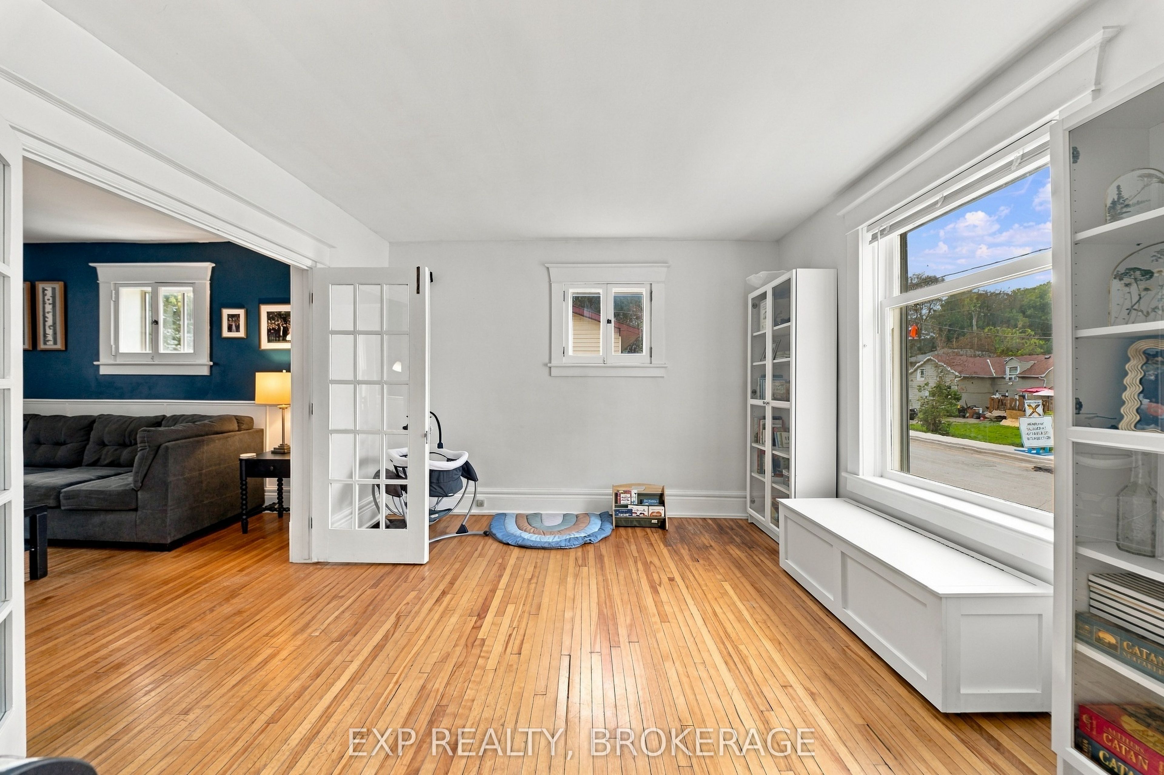 47 Henry Street Property Photo 7