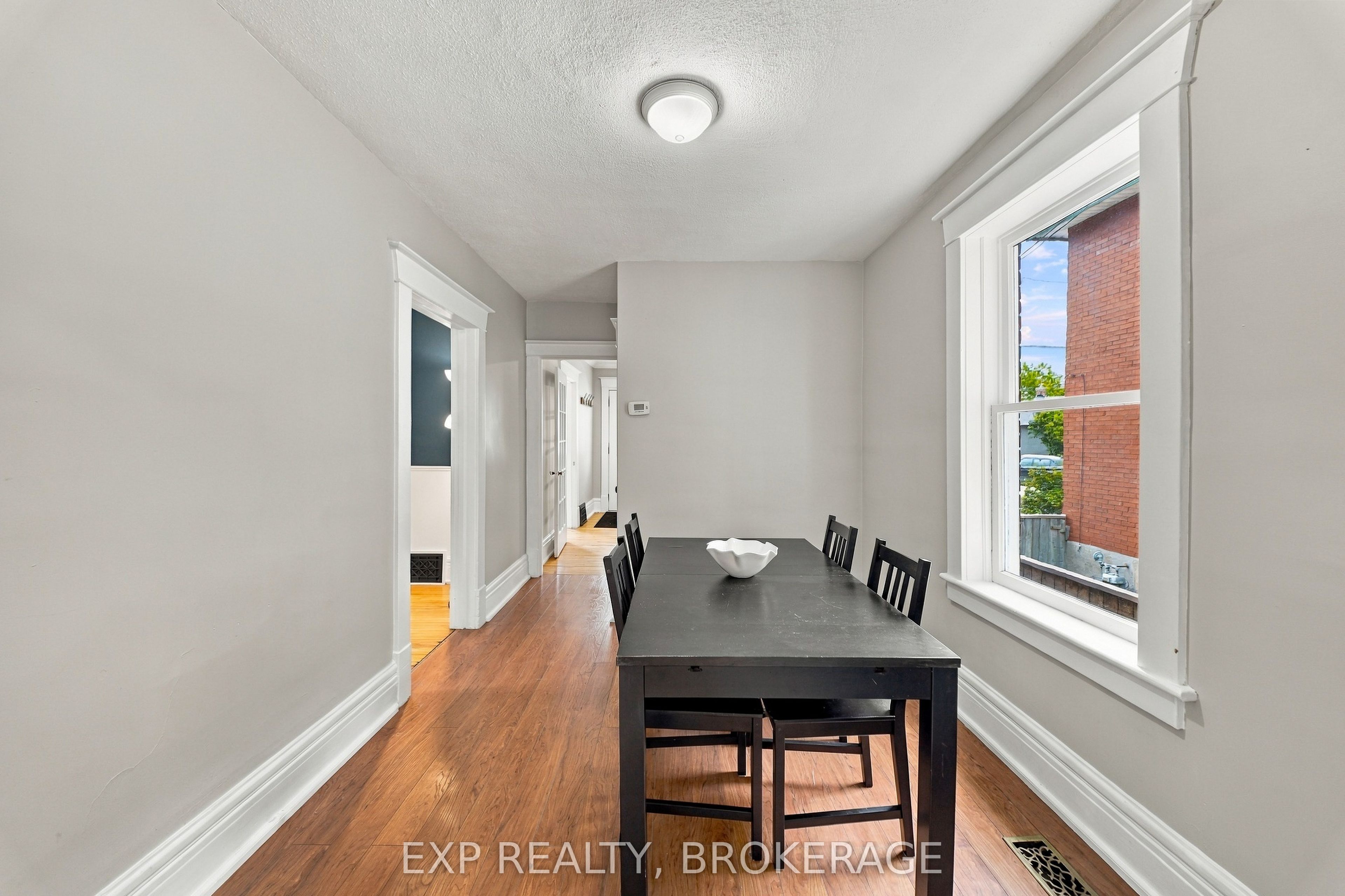 47 Henry Street Property Photo 13