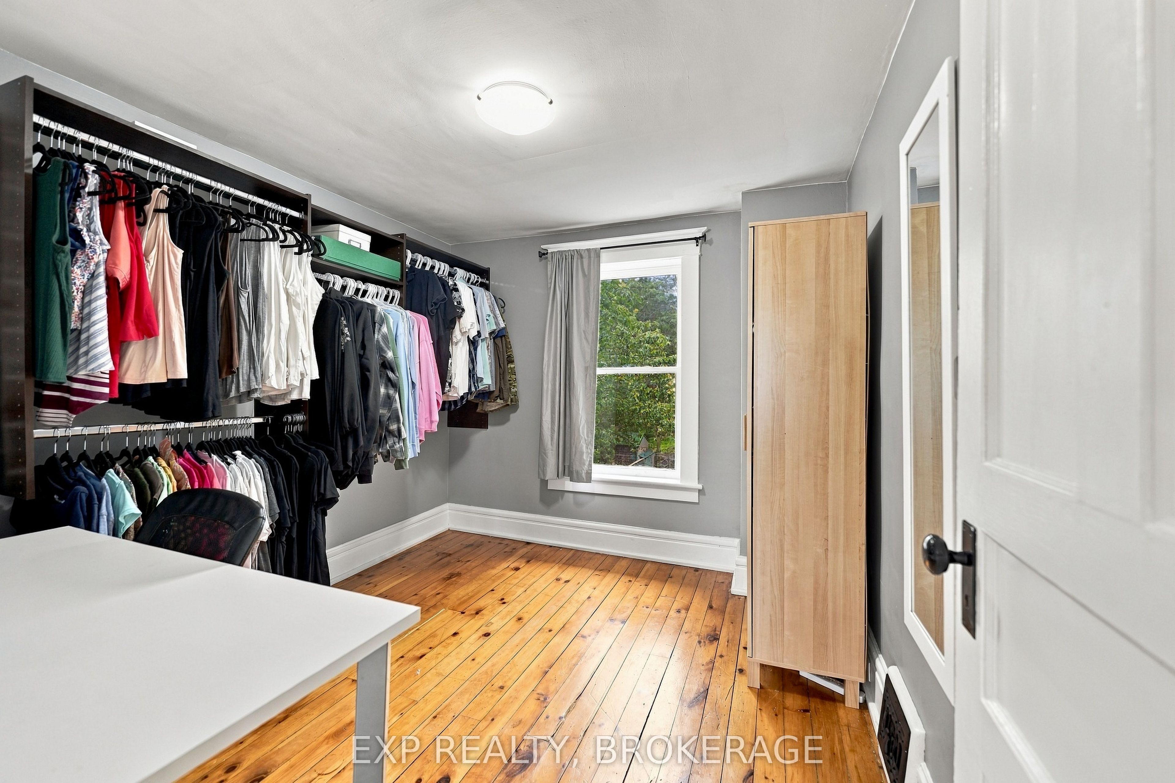 47 Henry Street Property Photo 23