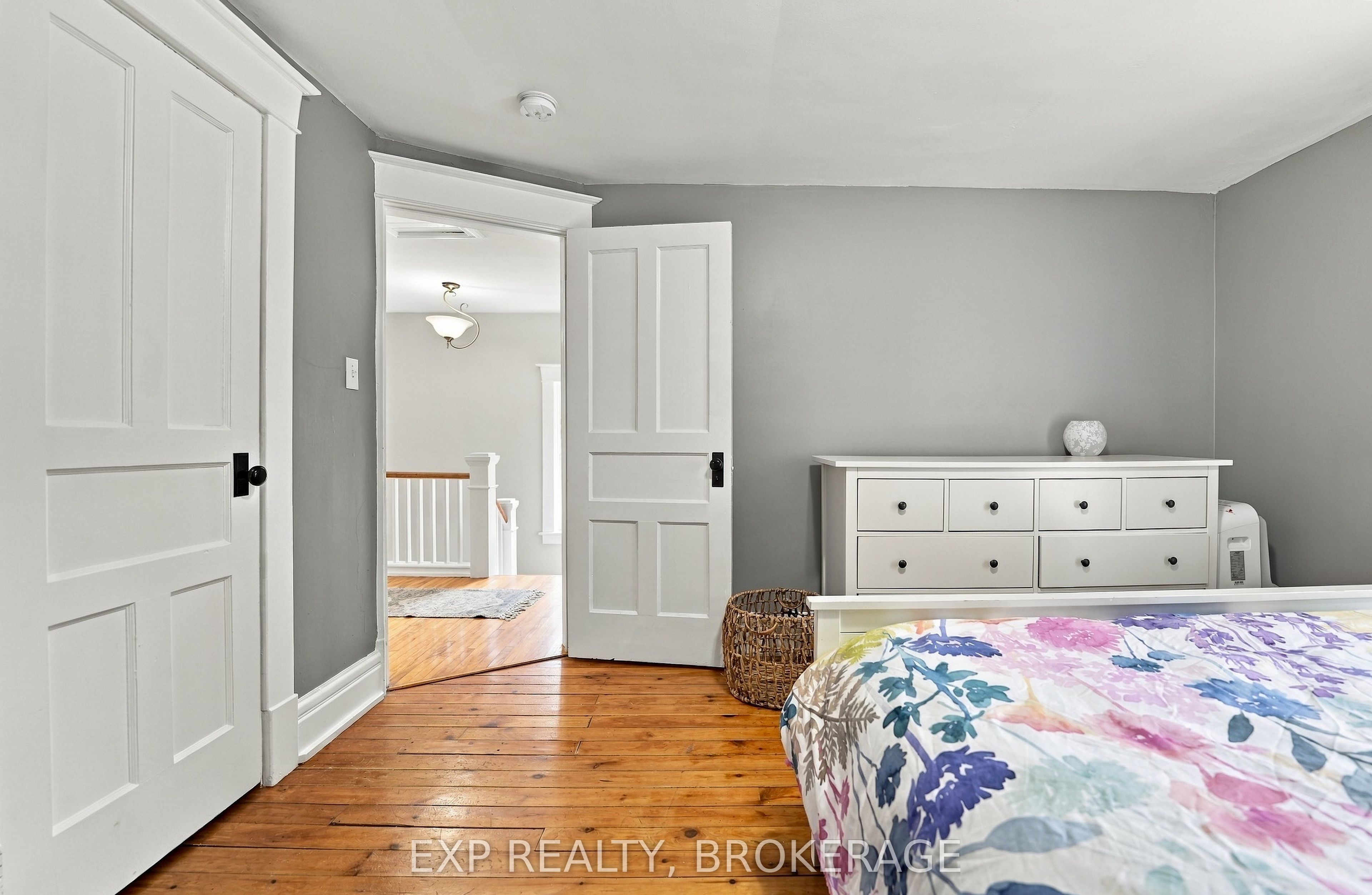 47 Henry Street Property Photo 27