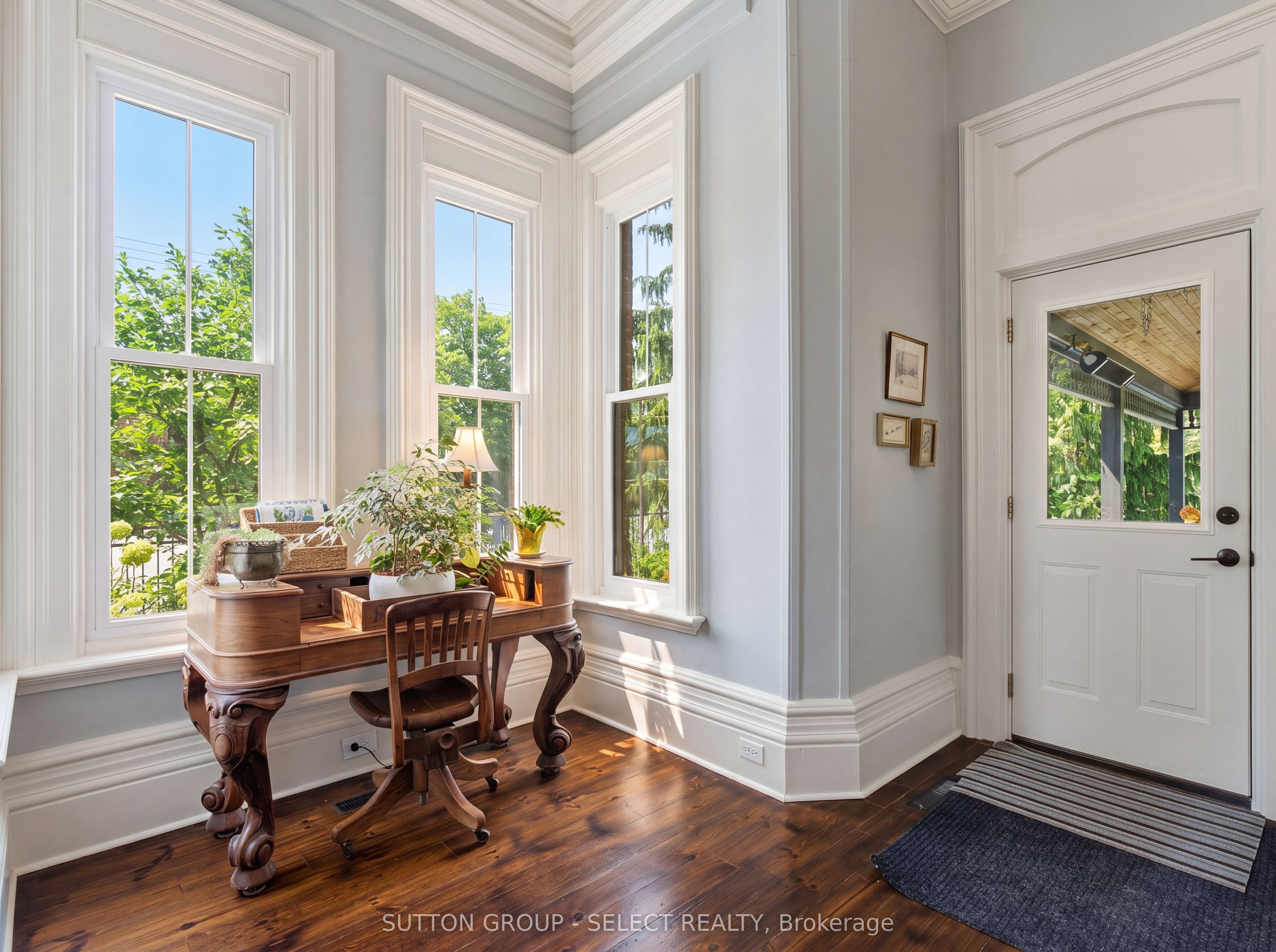 431 Albert Street Property Photo 12
