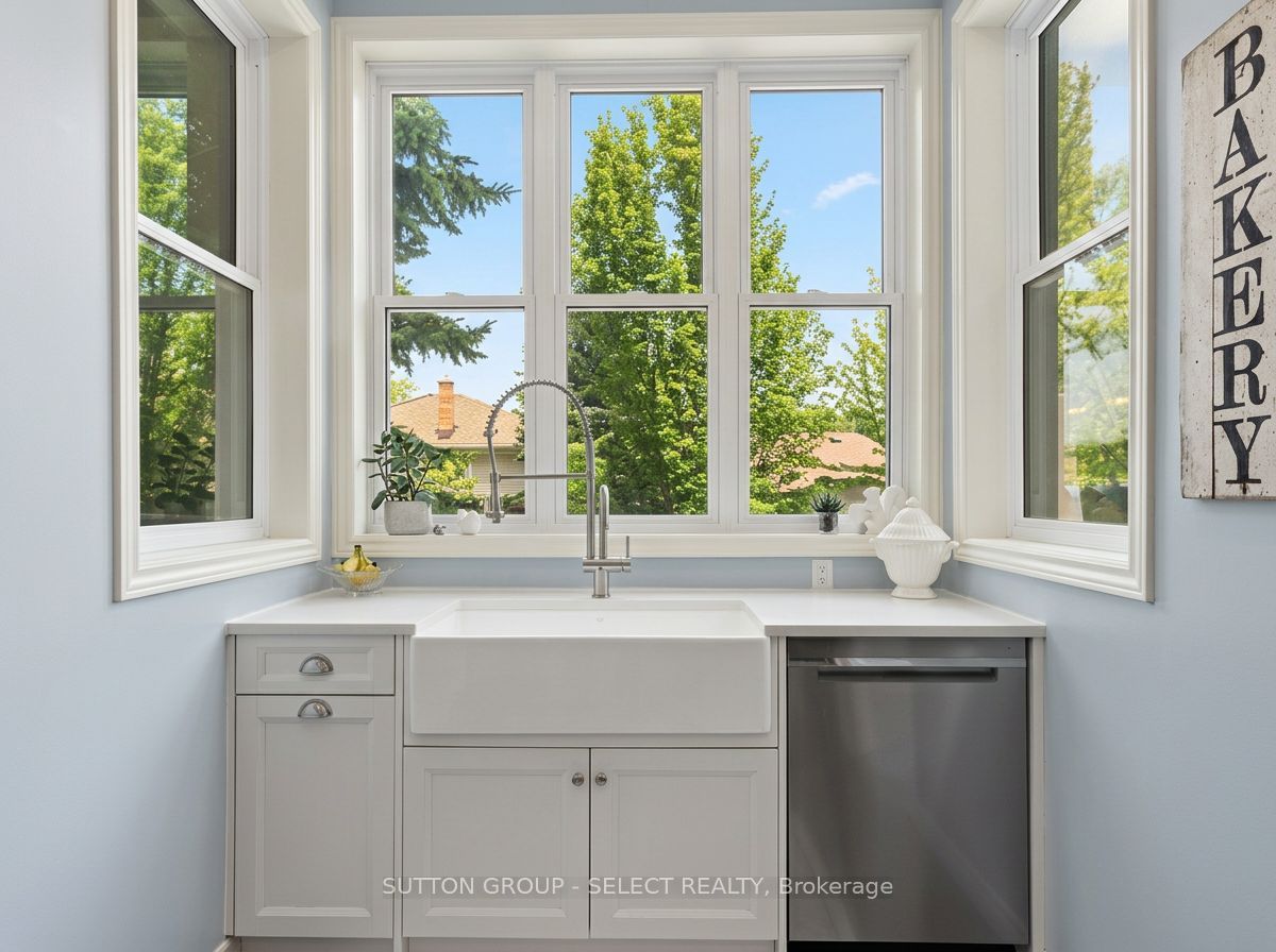 431 Albert Street Property Photo 16
