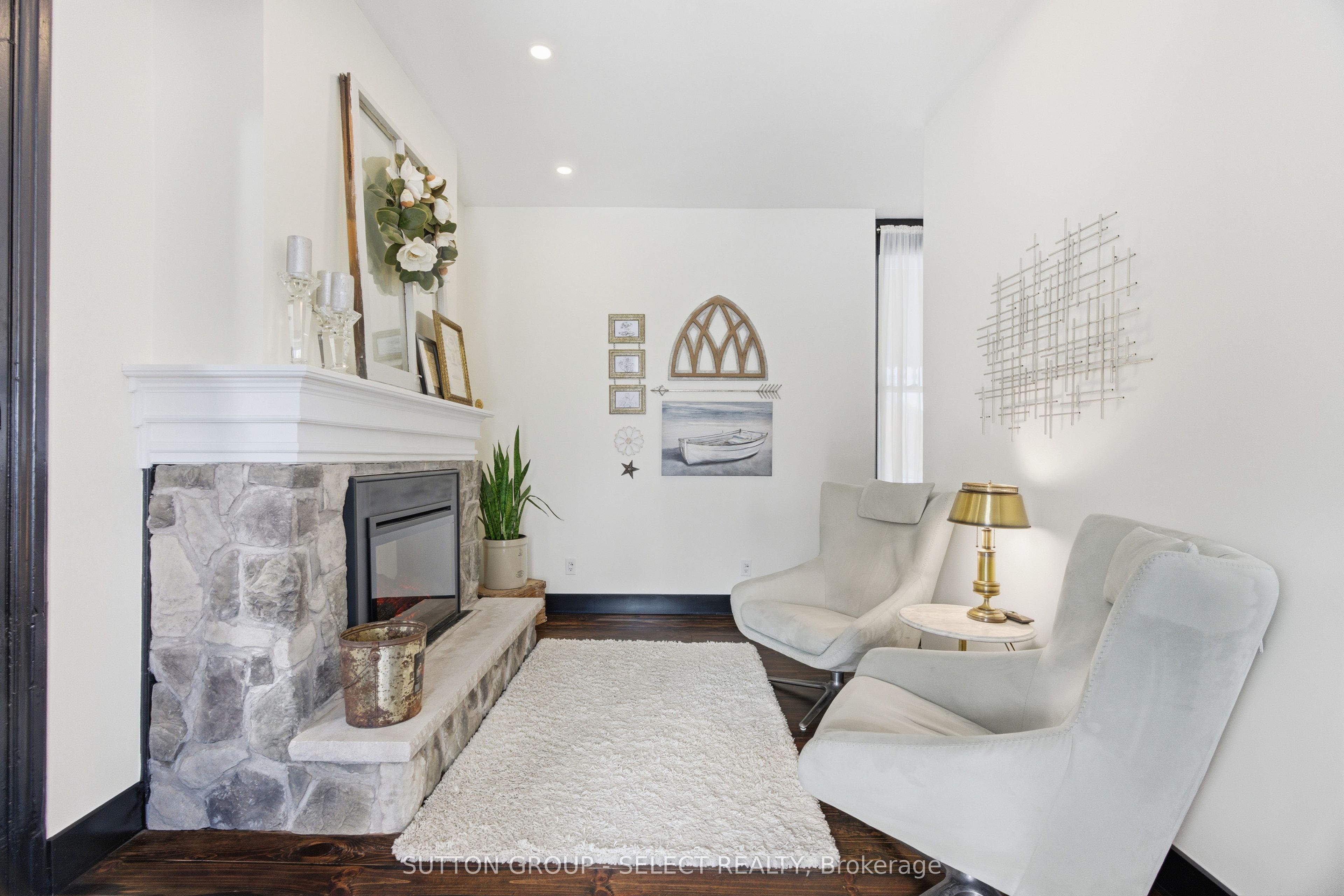 431 Albert Street Property Photo 18