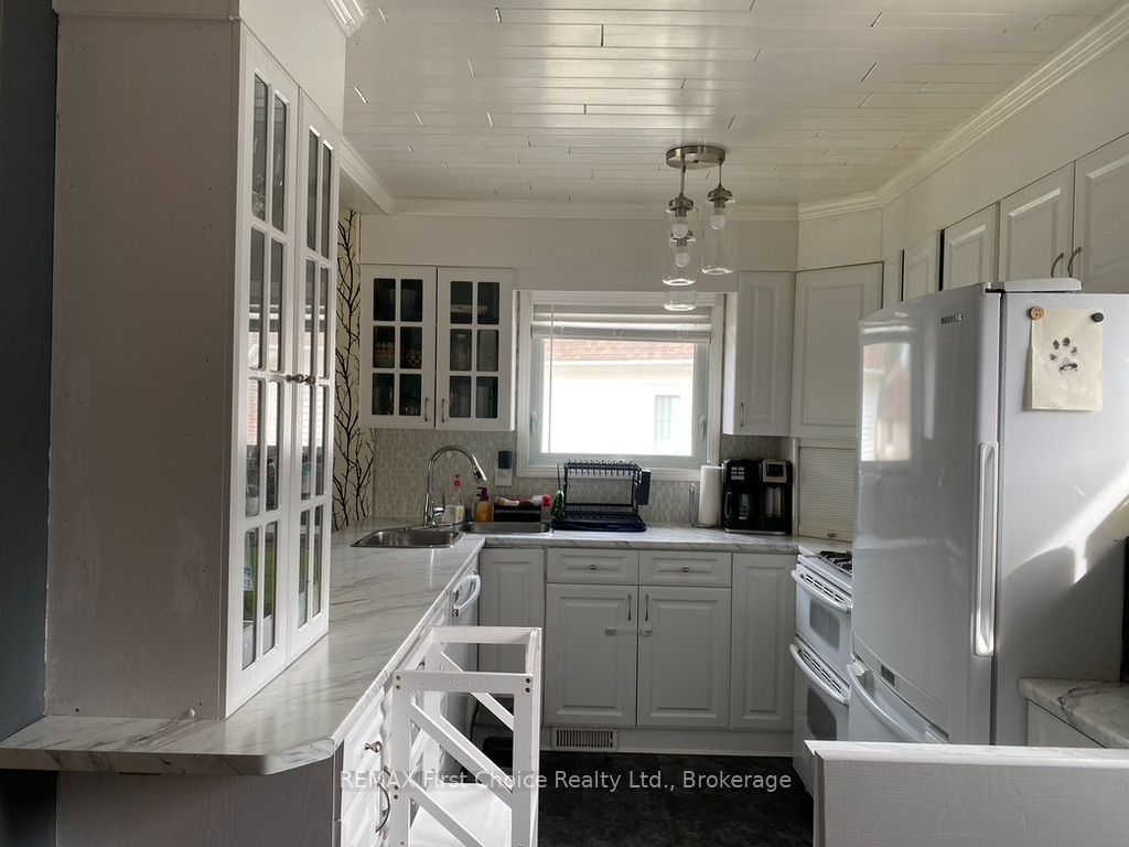 72 Brompton Road Property Photo 5