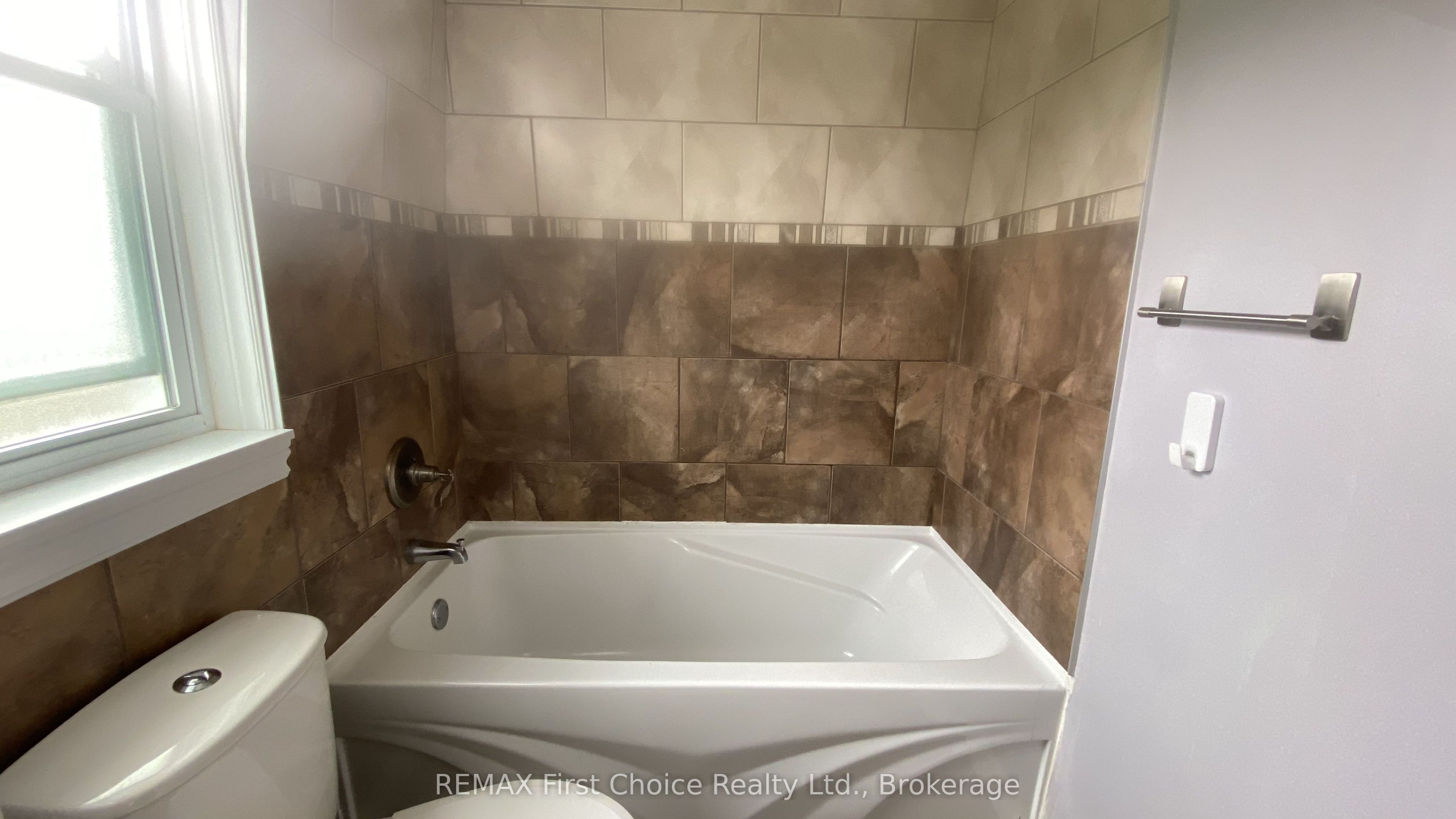 72 Brompton Road Property Photo 22