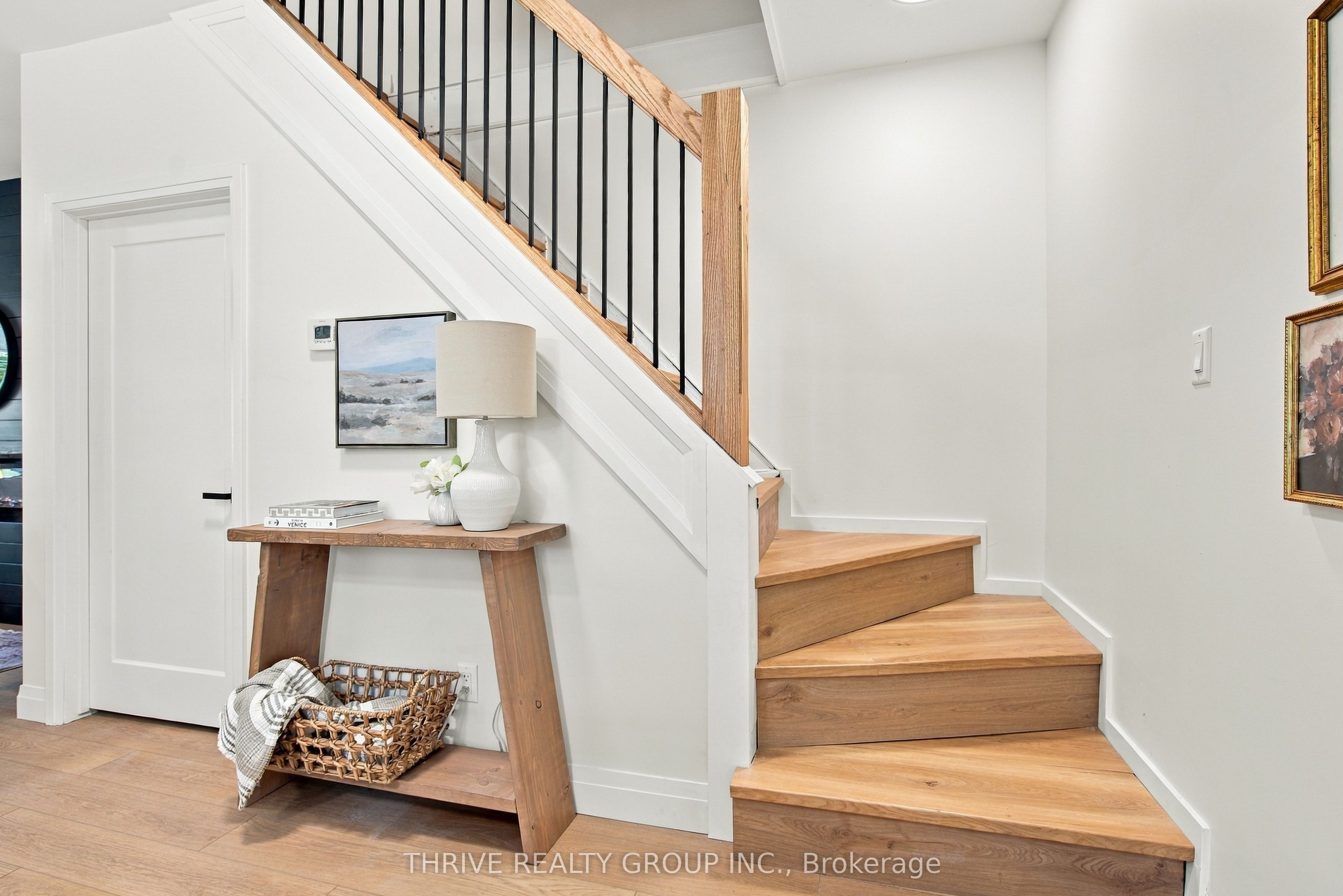 553 Piccadilly Street Property Photo 26
