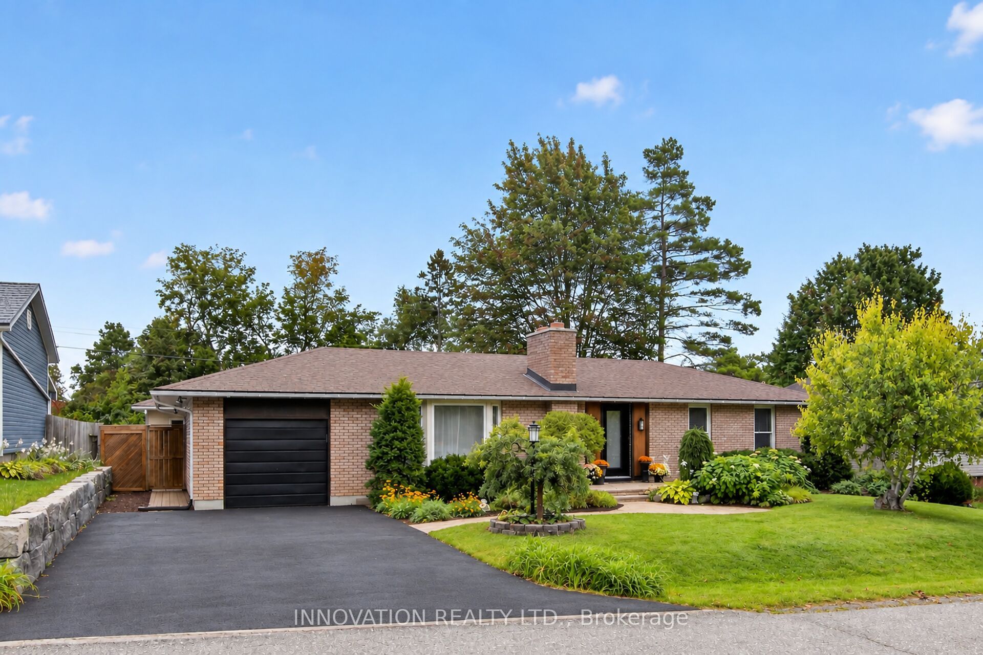 8 Dogwood Drive Property Photo 1