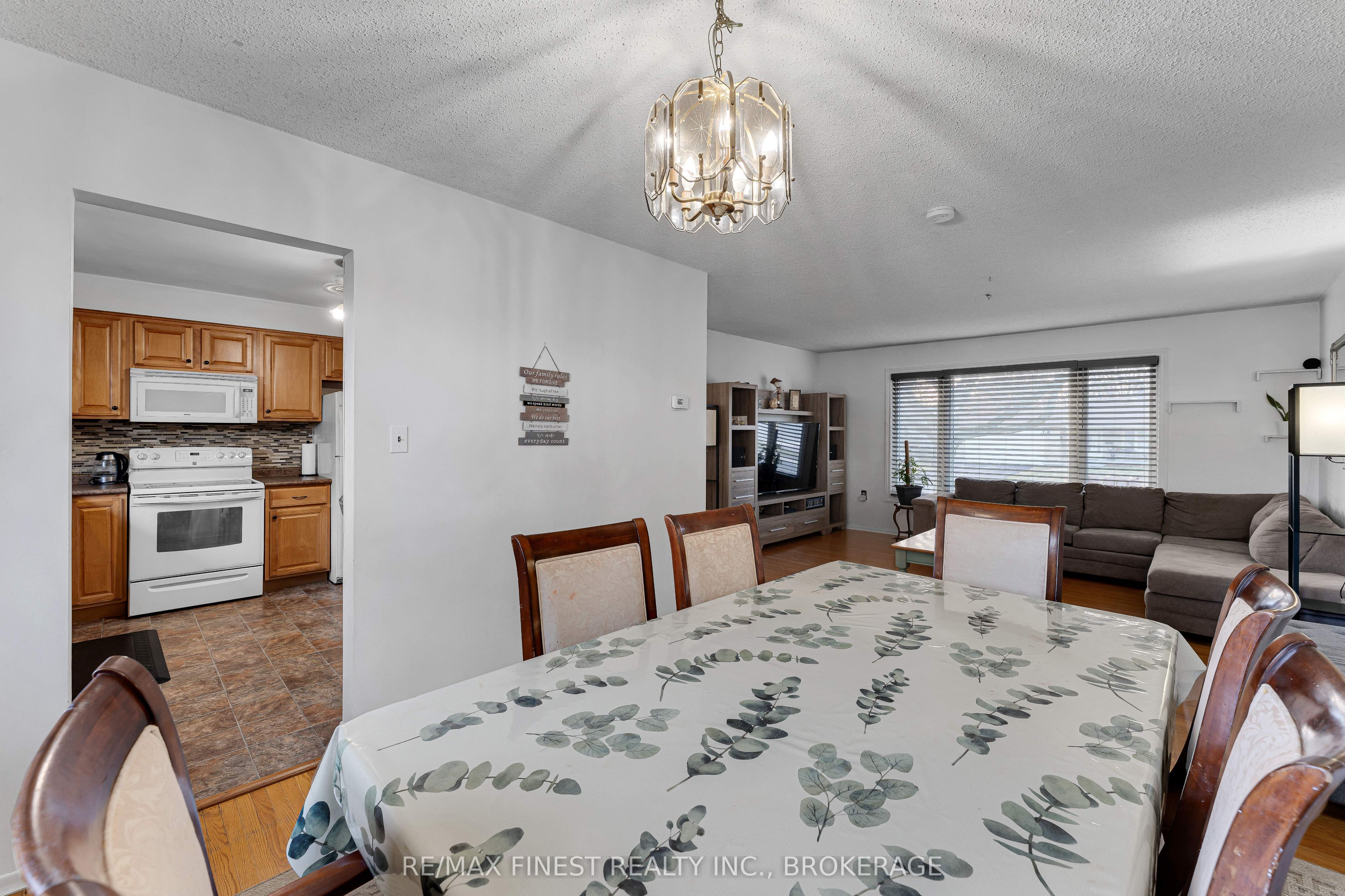 602 Watford Place Property Photo 11
