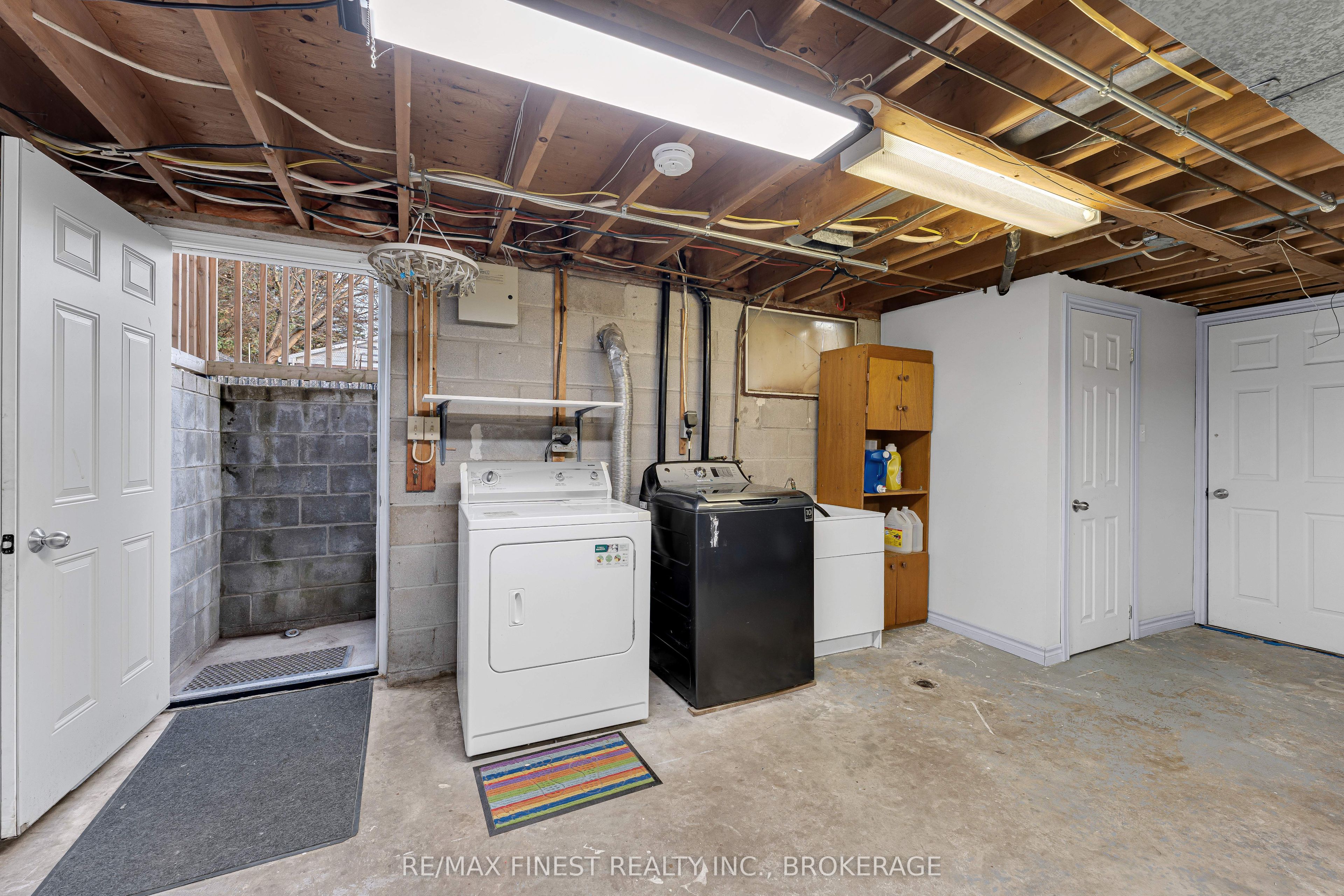 602 Watford Place Property Photo 35