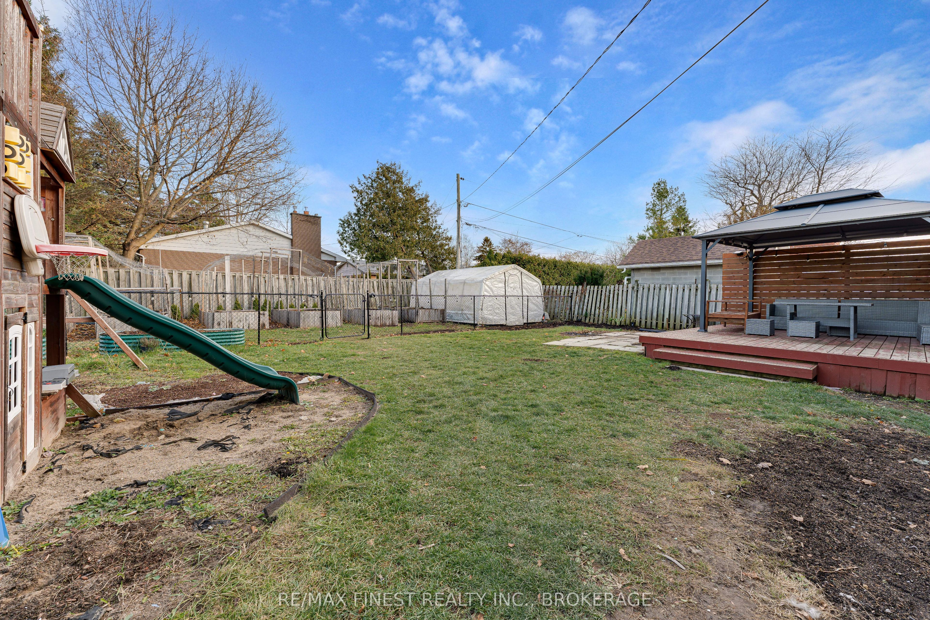 602 Watford Place Property Photo 37