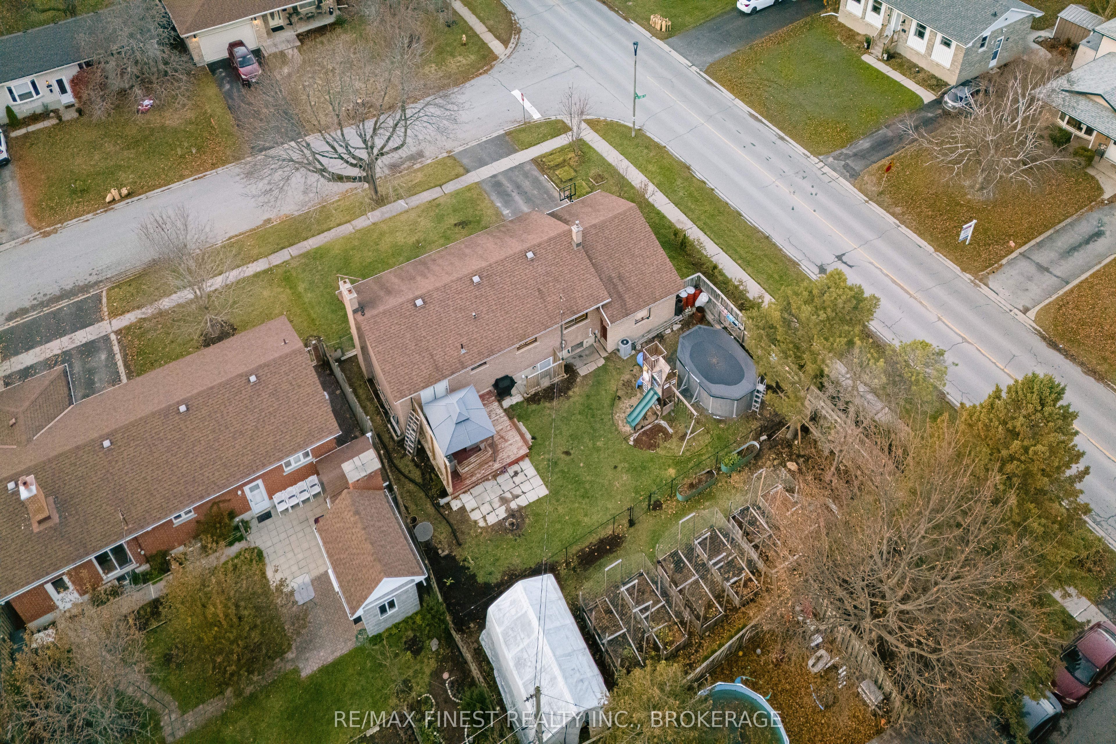 602 Watford Place Property Photo 38