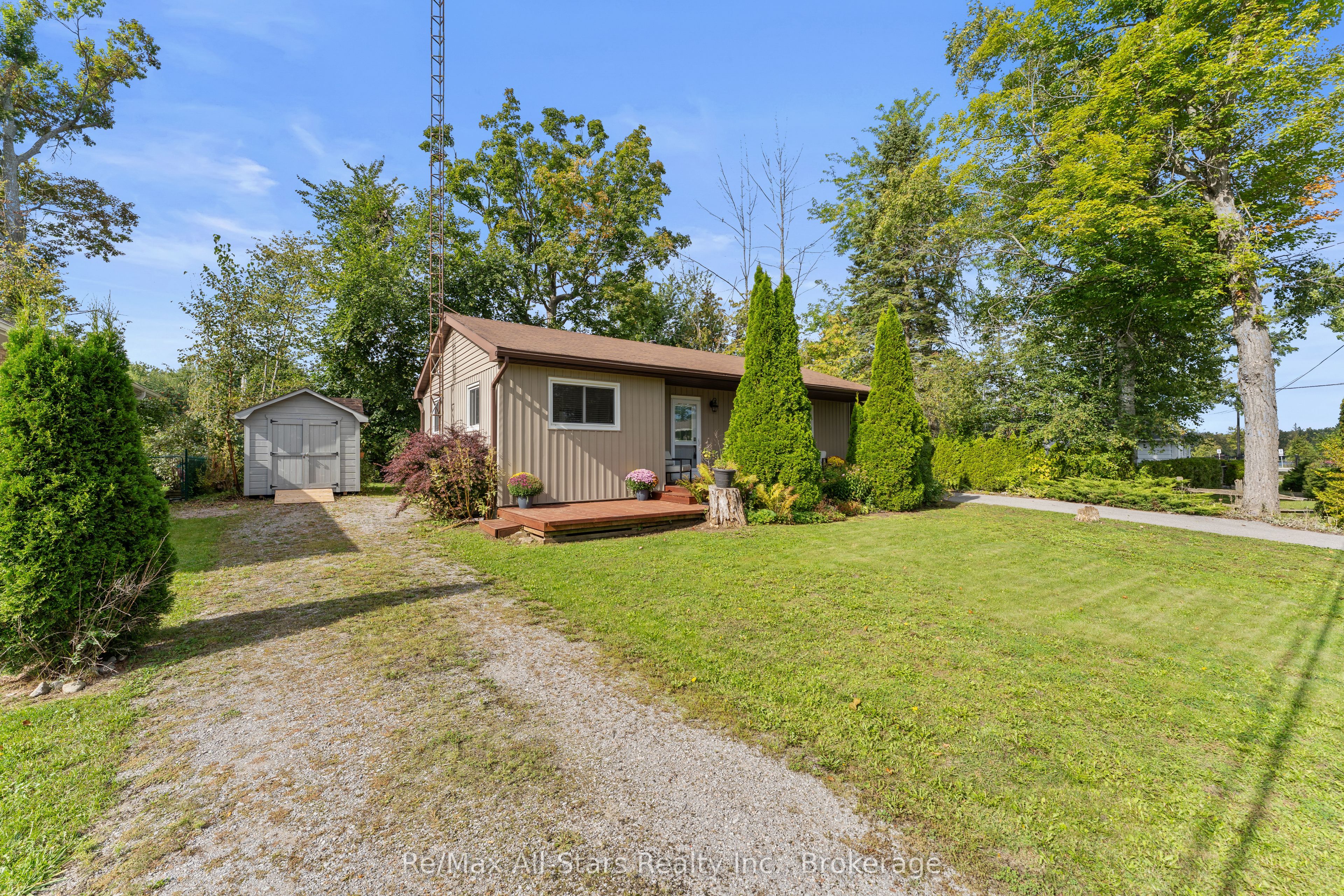 7 Lance Street Property Photo 2