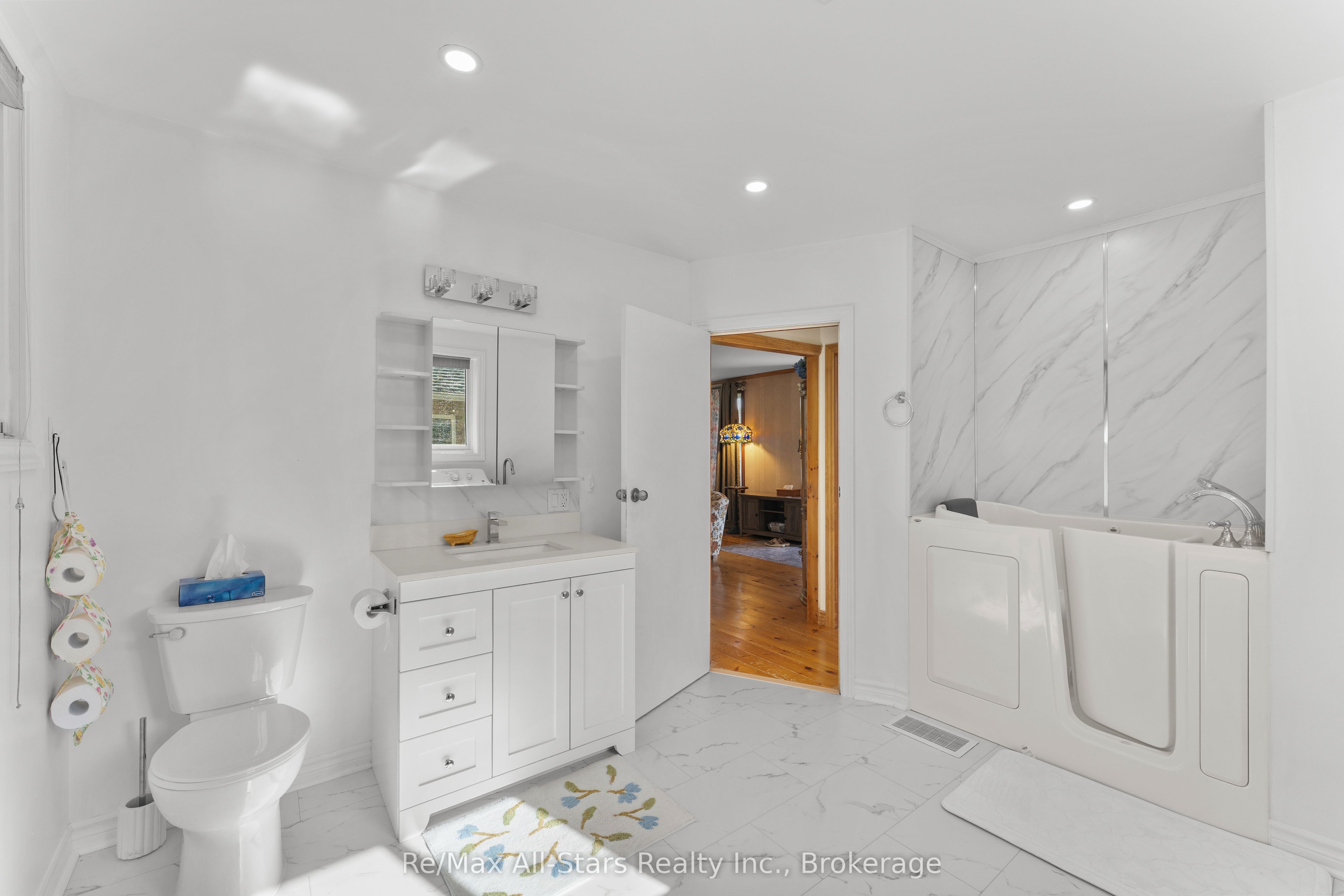7 Lance Street Property Photo 22