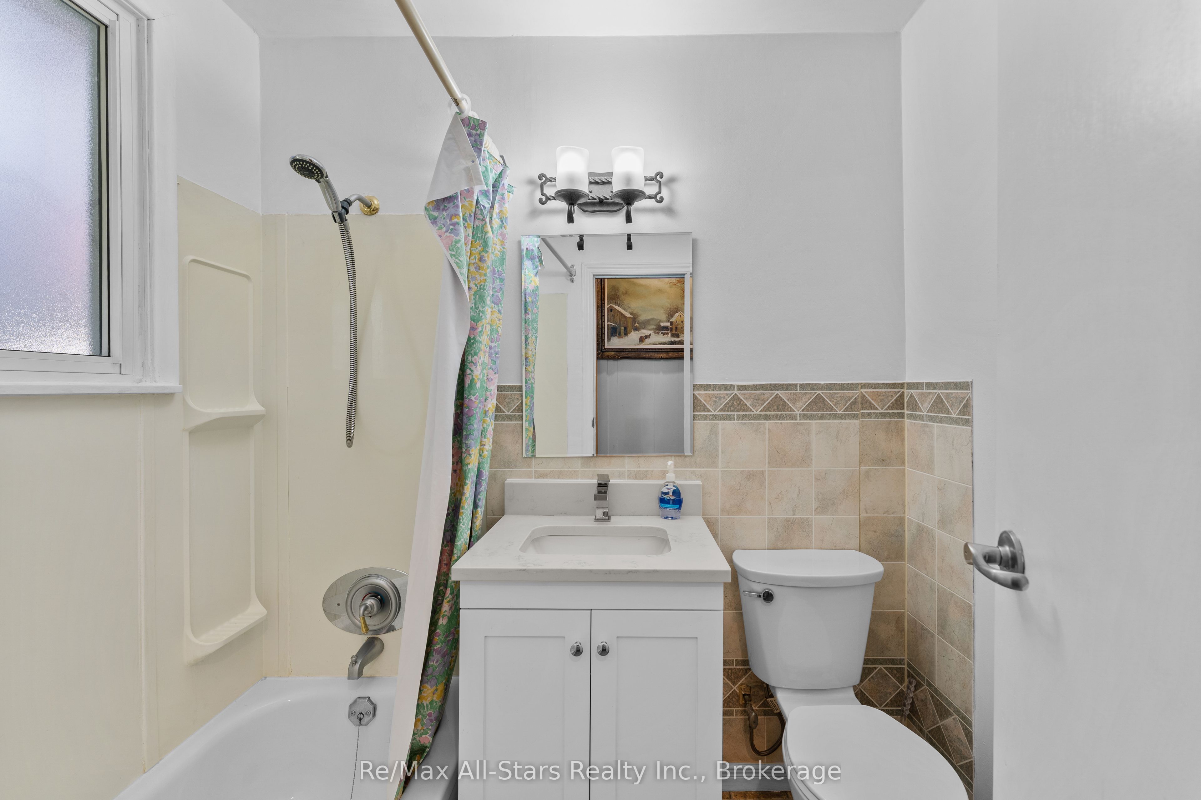 7 Lance Street Property Photo 23