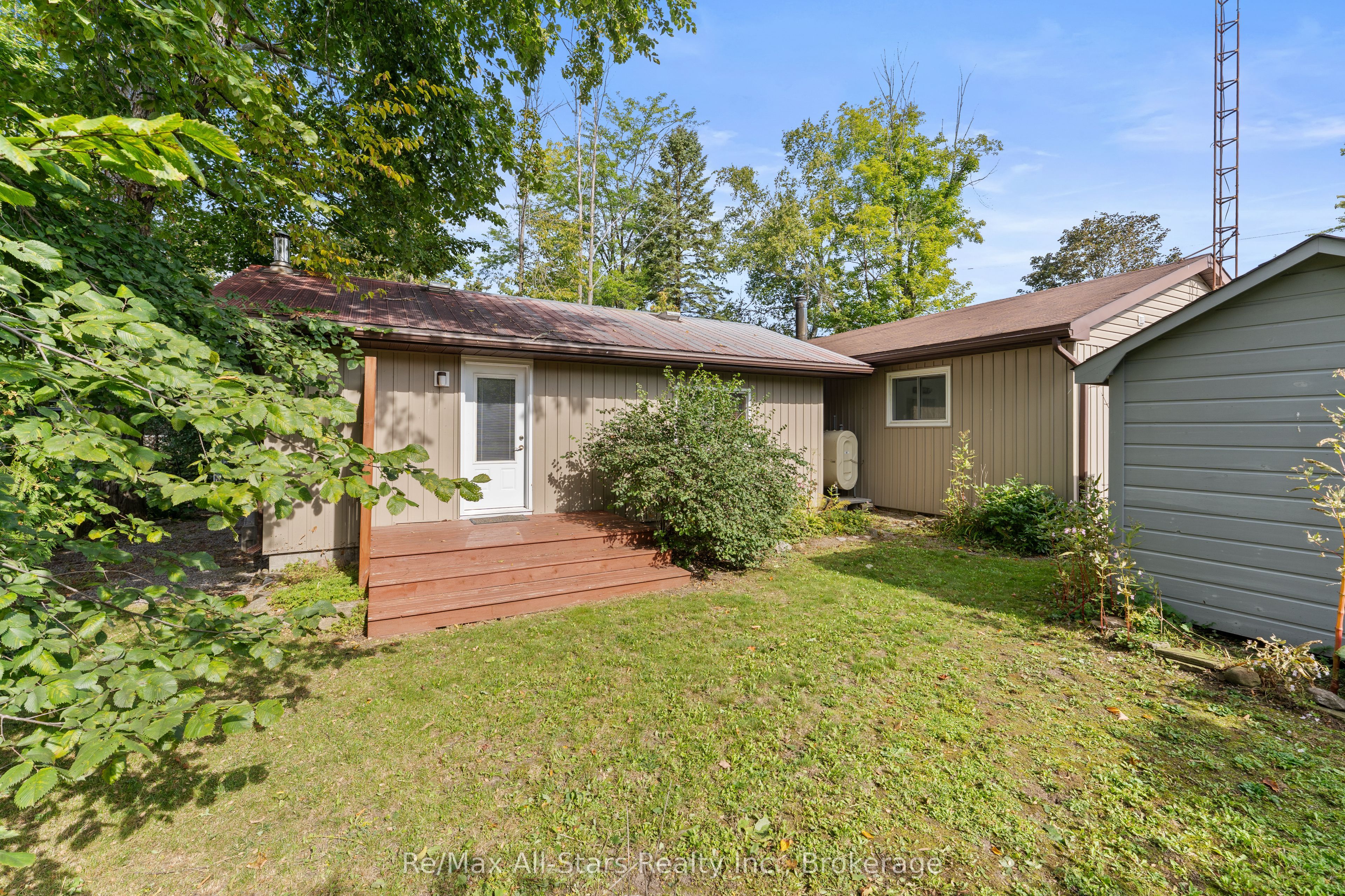 7 Lance Street Property Photo 35