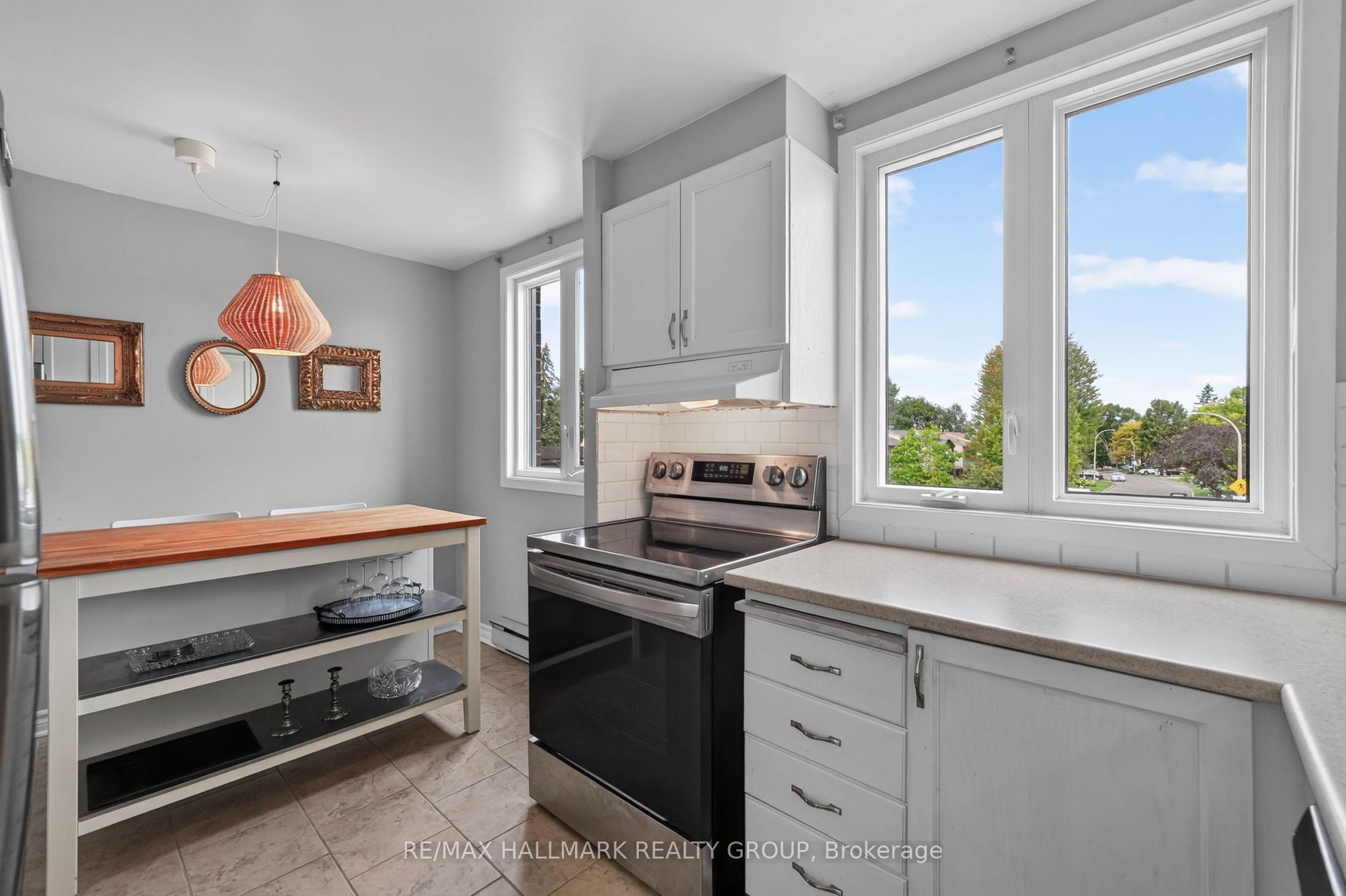 6786 Jeanne Darc Boulevard N B Property Photo 18