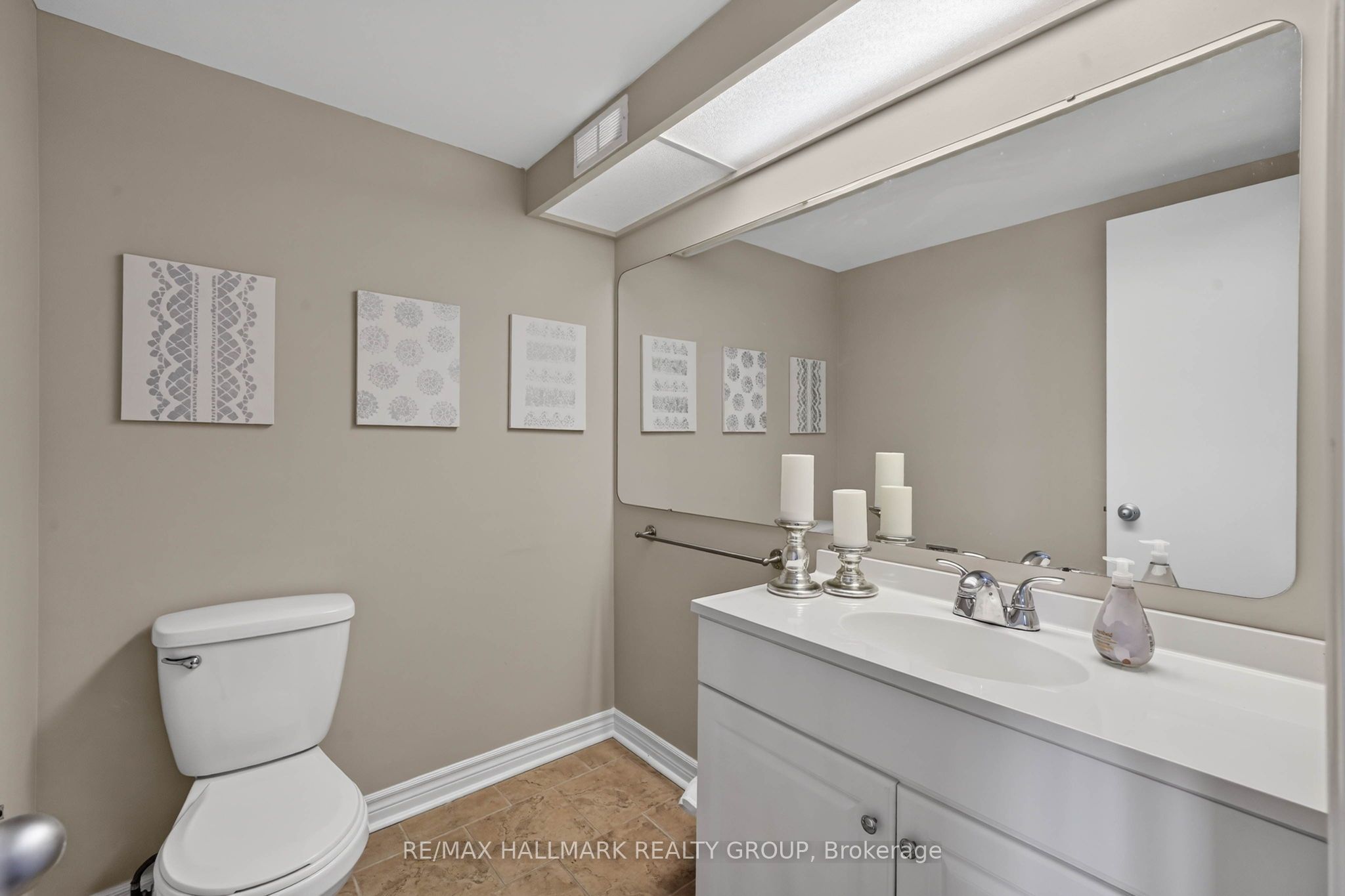 6786 Jeanne Darc Boulevard N B Property Photo 21