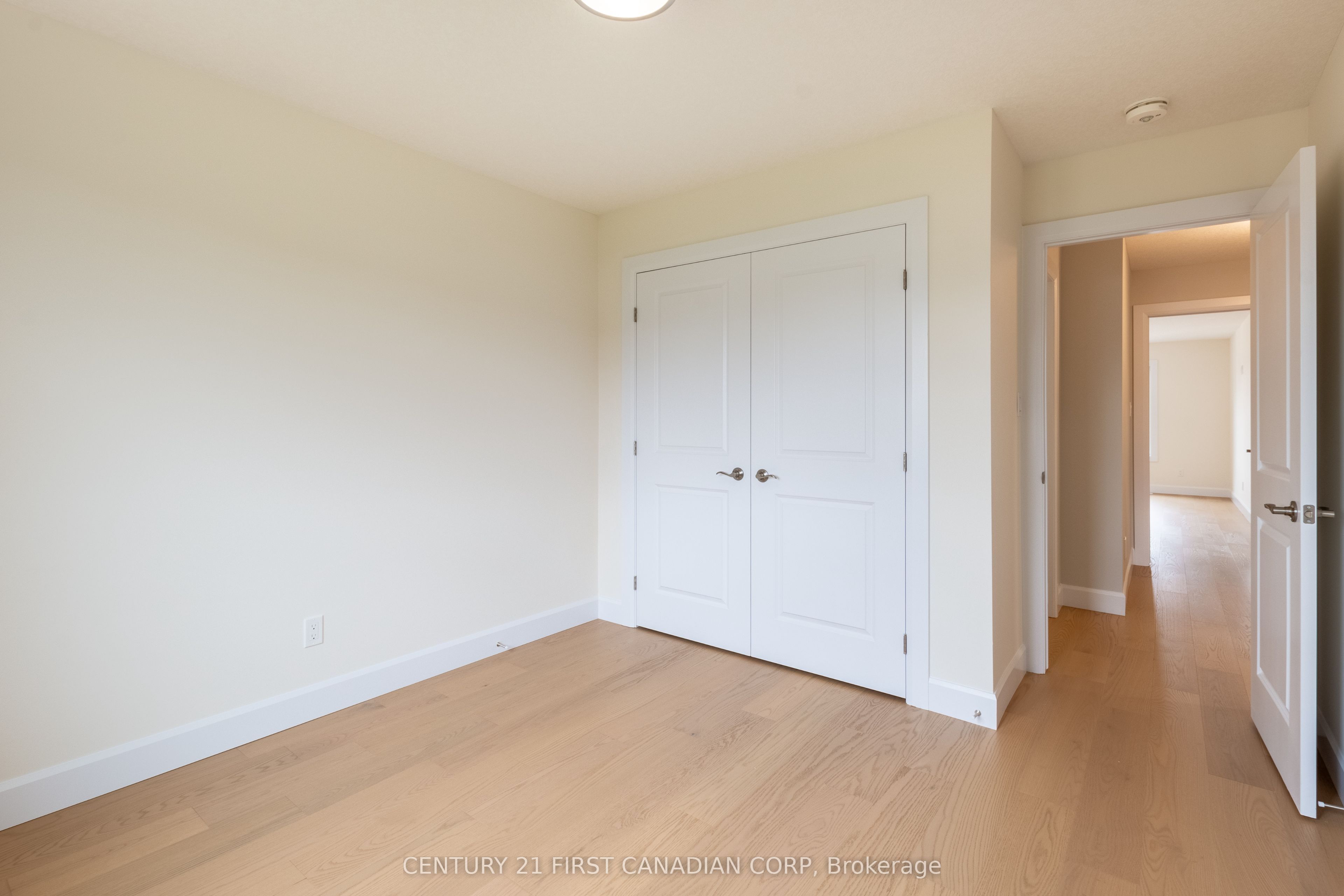6453 Royal Magnolia Avenue Property Photo 17