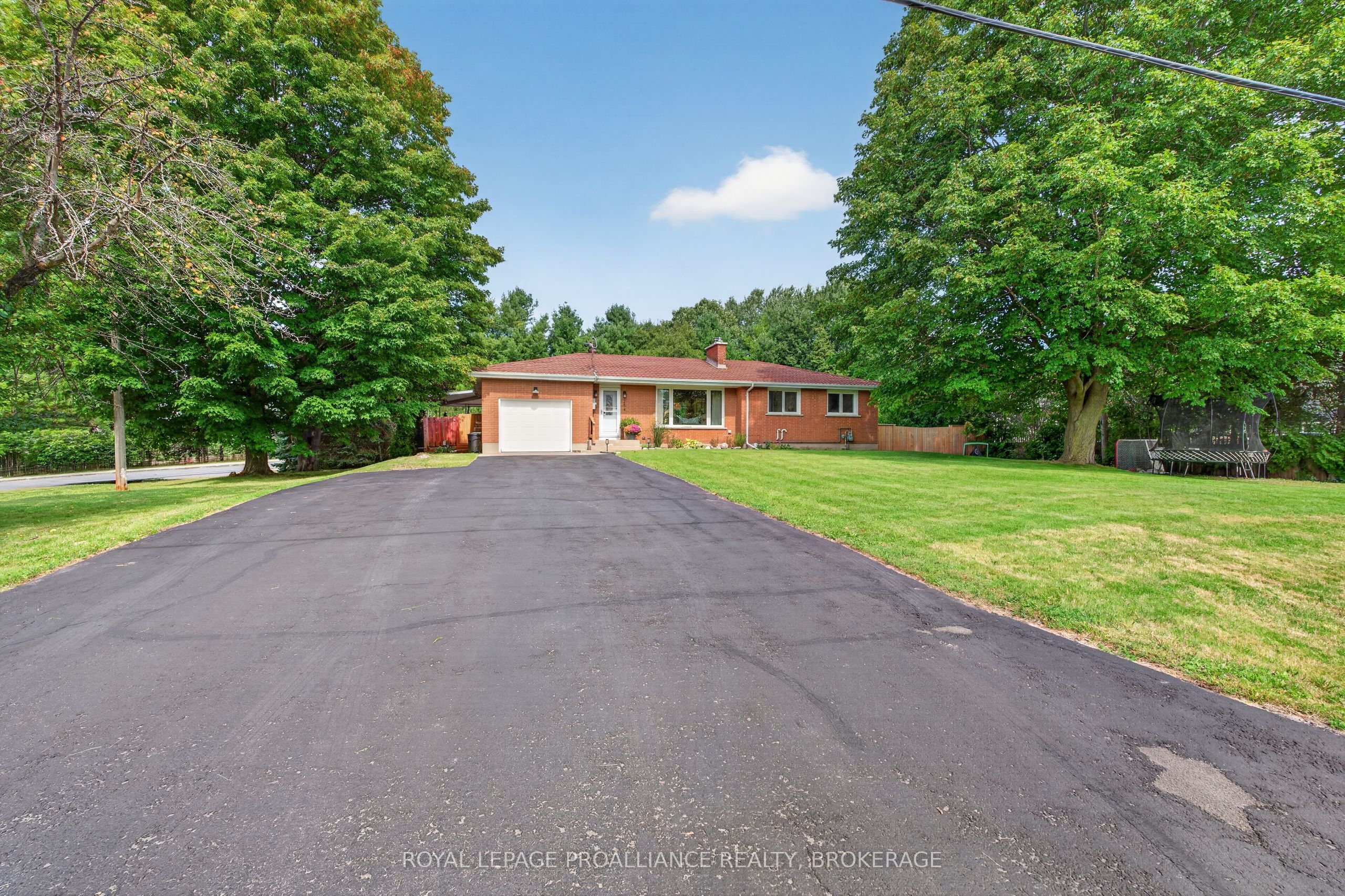 254 Gore Road Property Photo 2