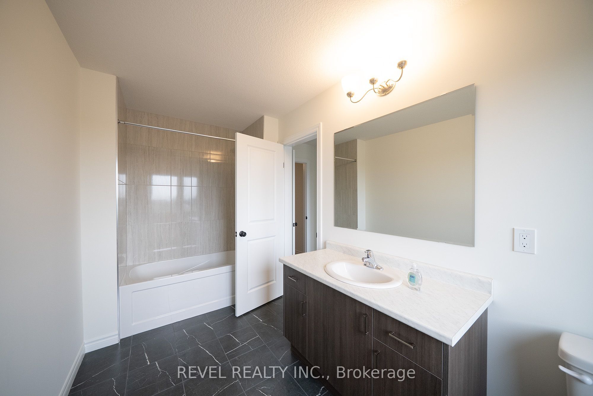 115 Mattingley Street Property Photo 19