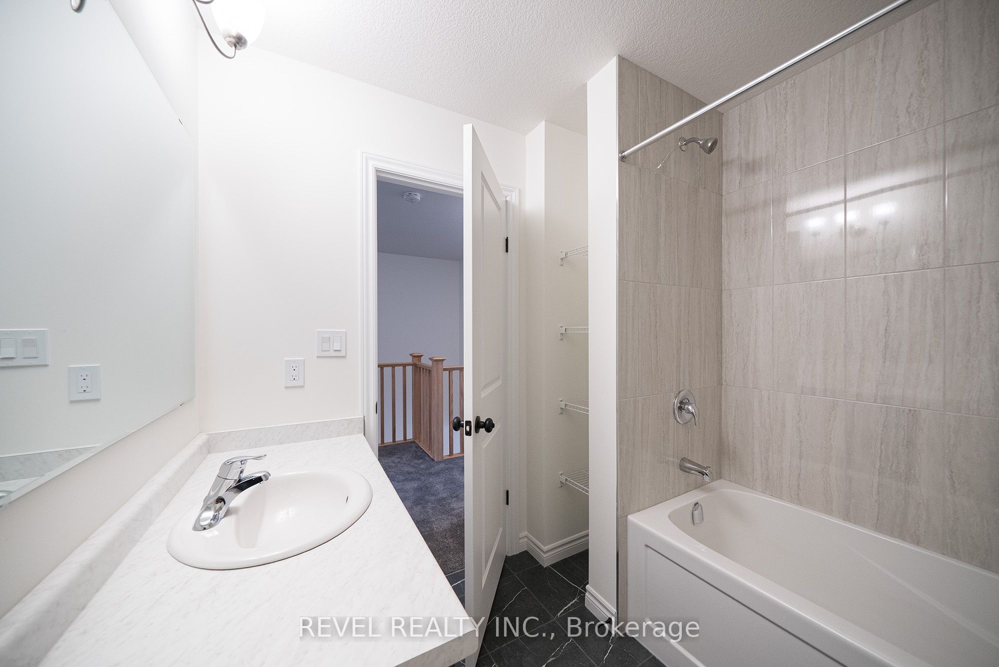 115 Mattingley Street Property Photo 25