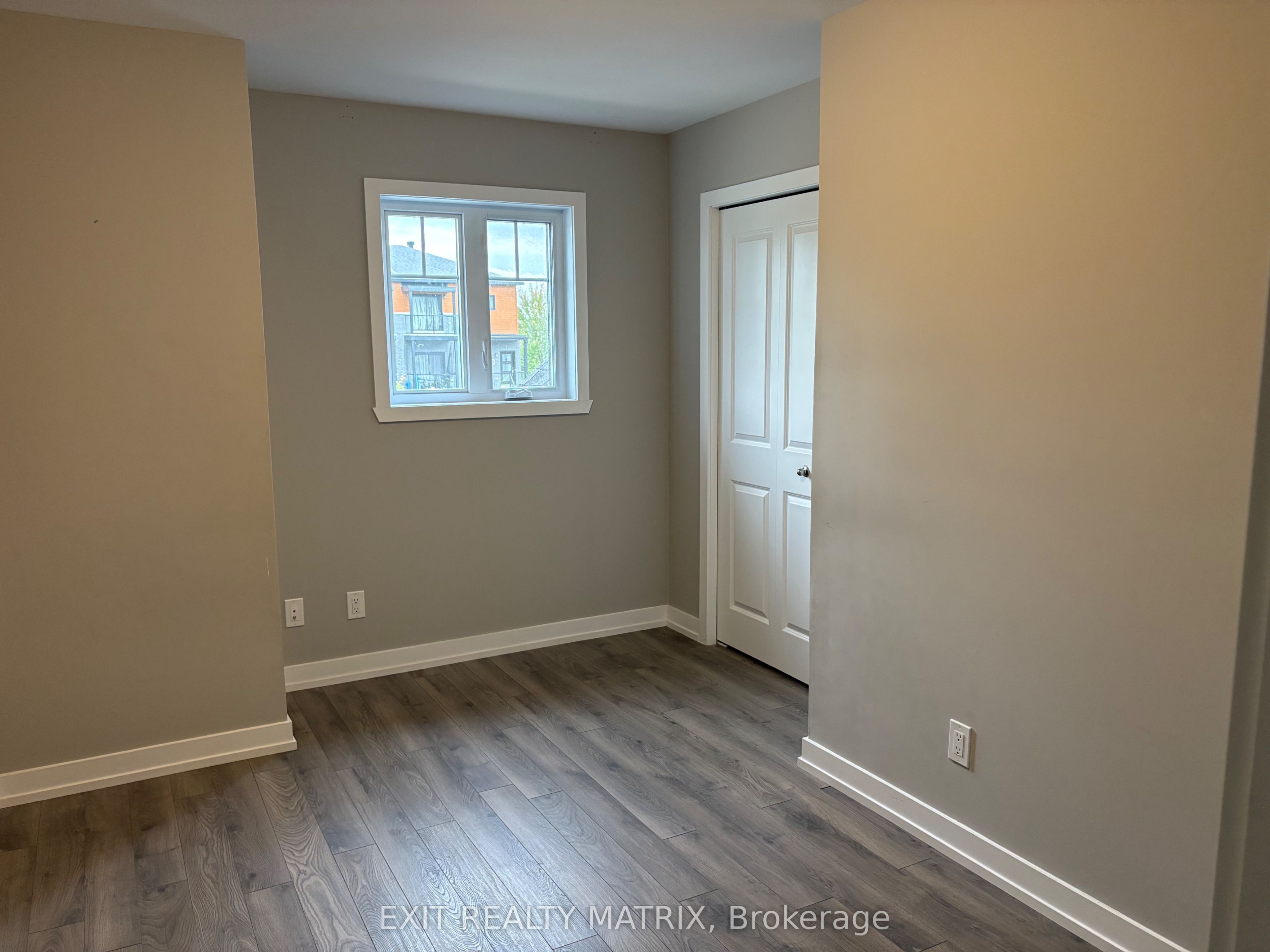 83 St Moritz Trail 207 Property Photo 14