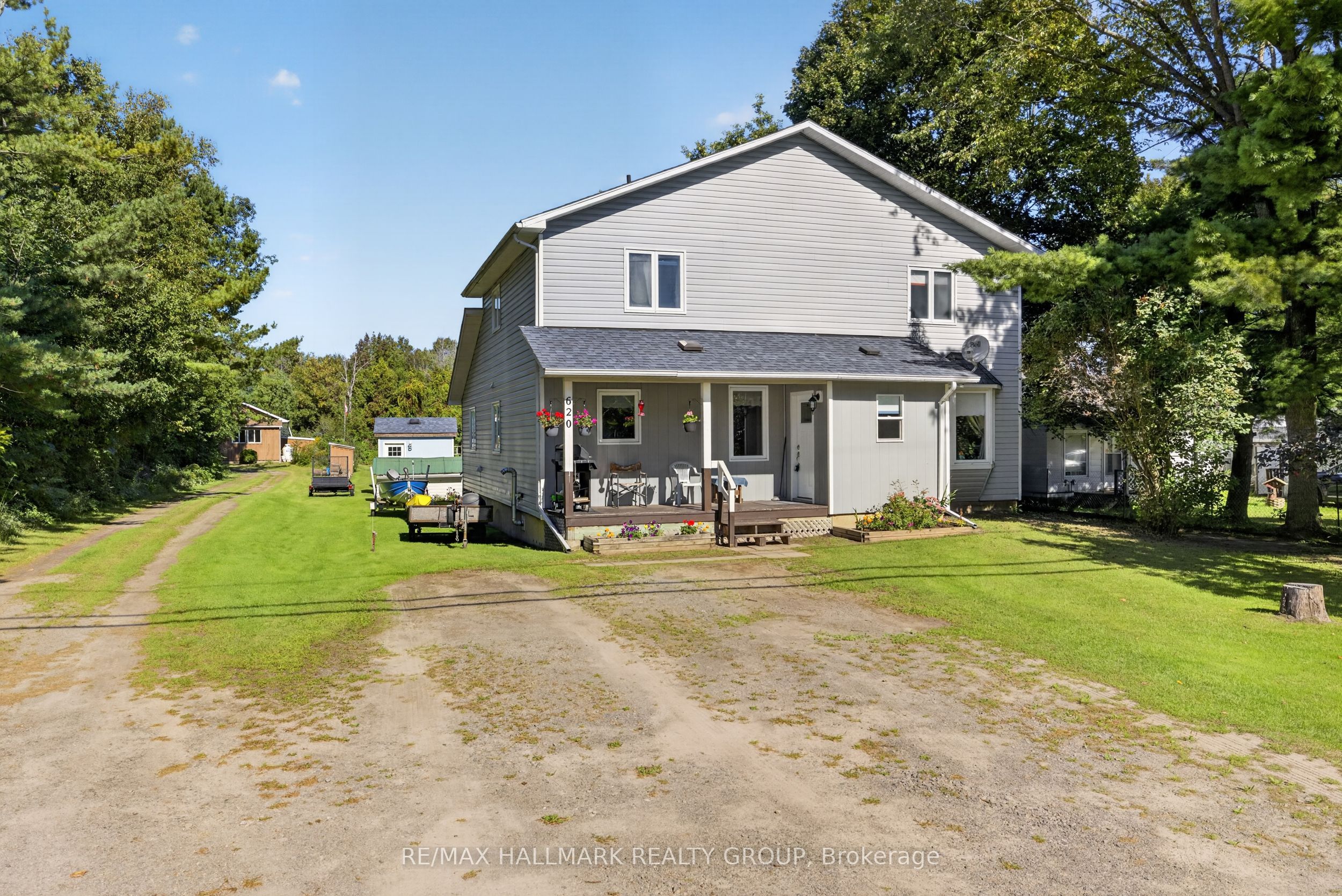 620 Highway 15 South Property Photo 1