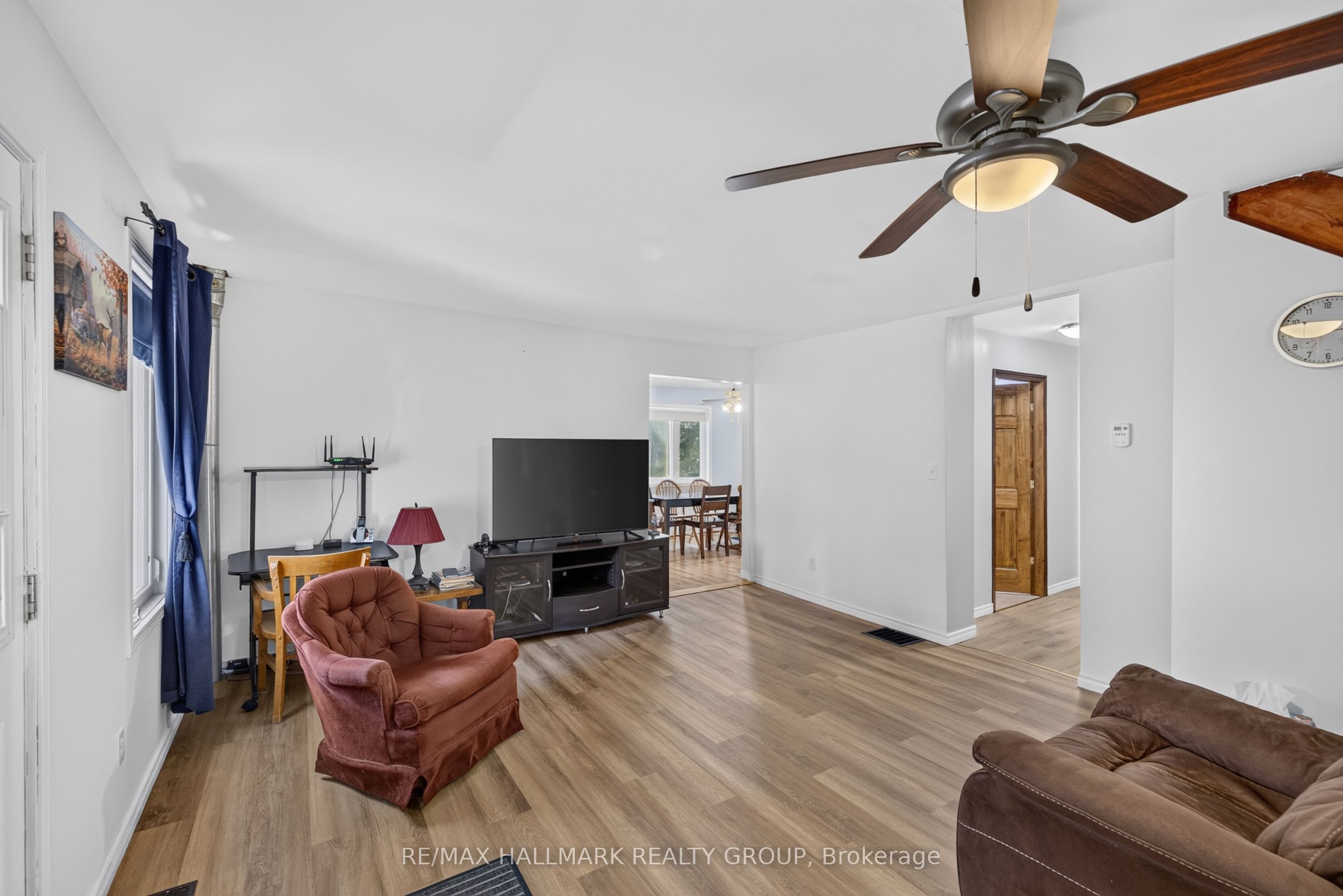 620 Highway 15 South Property Photo 7