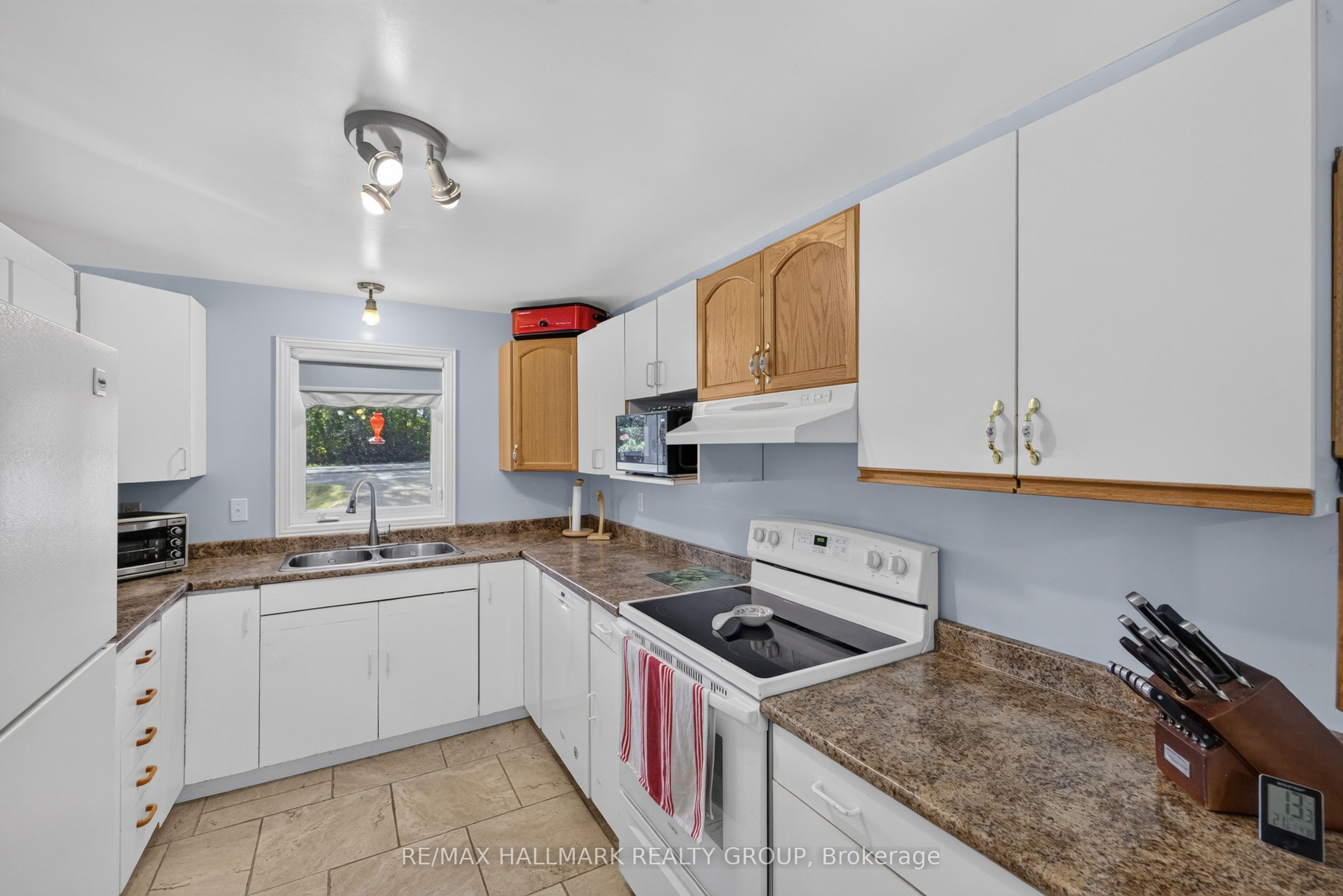 620 Highway 15 South Property Photo 15