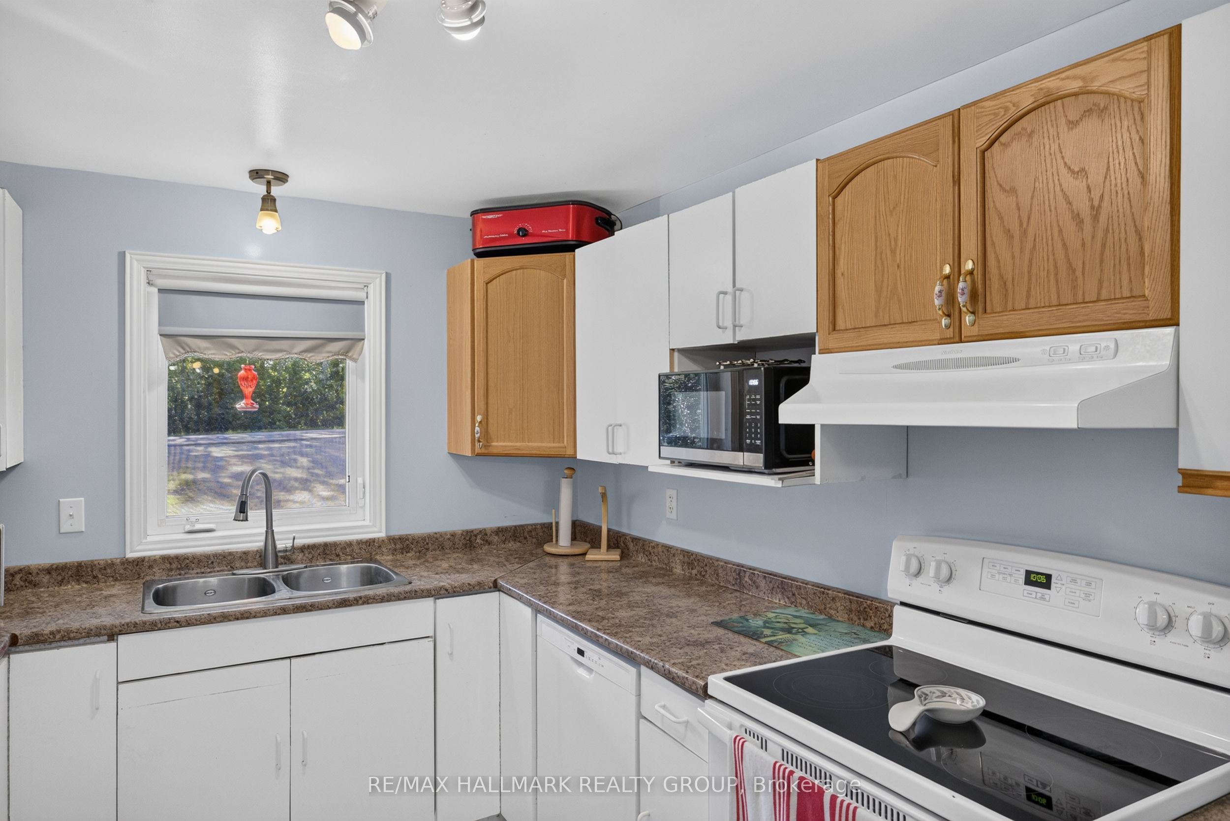 620 Highway 15 South Property Photo 17