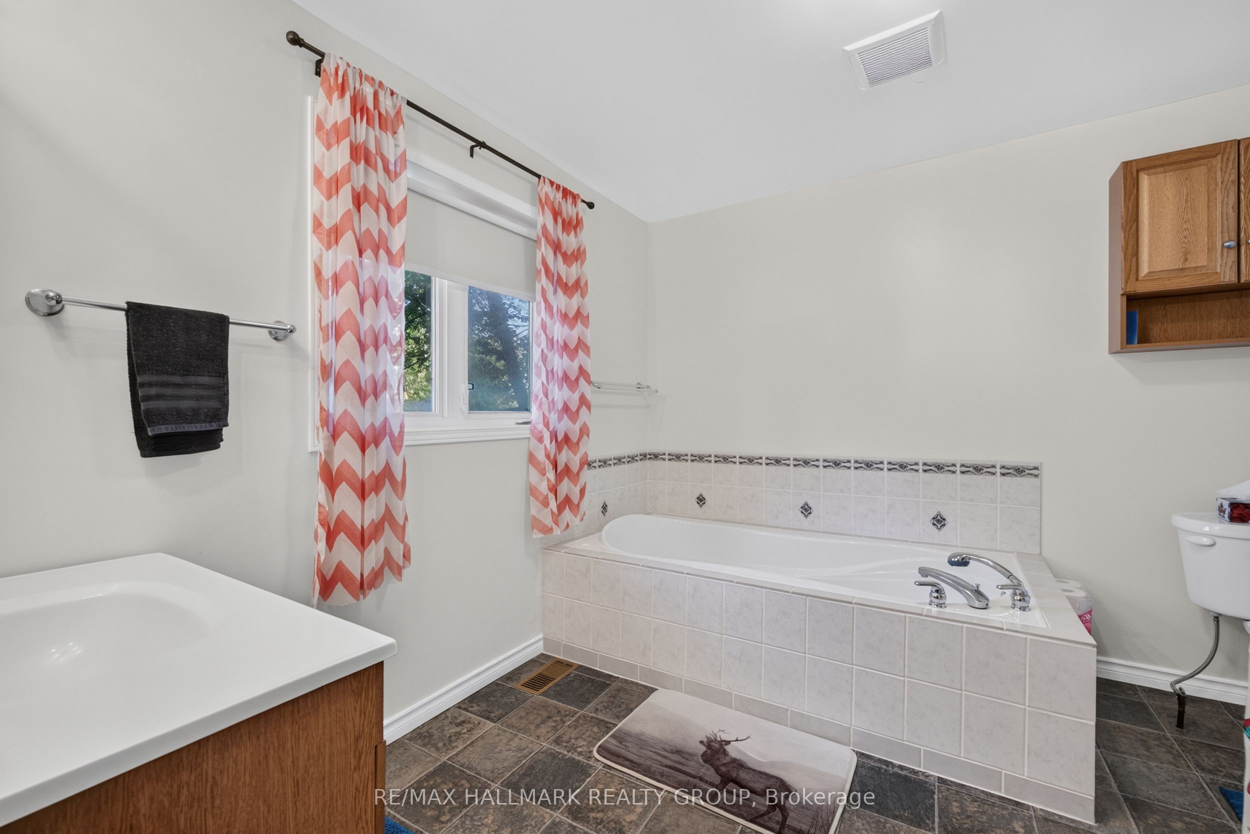620 Highway 15 South Property Photo 24