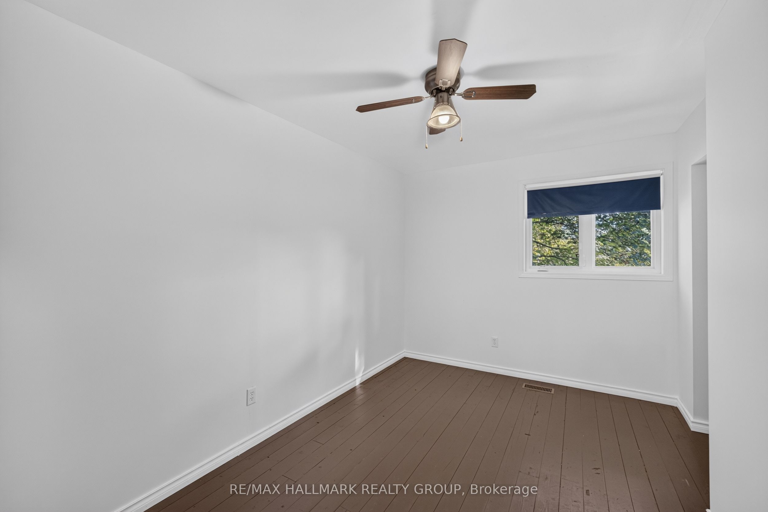 620 Highway 15 South Property Photo 34
