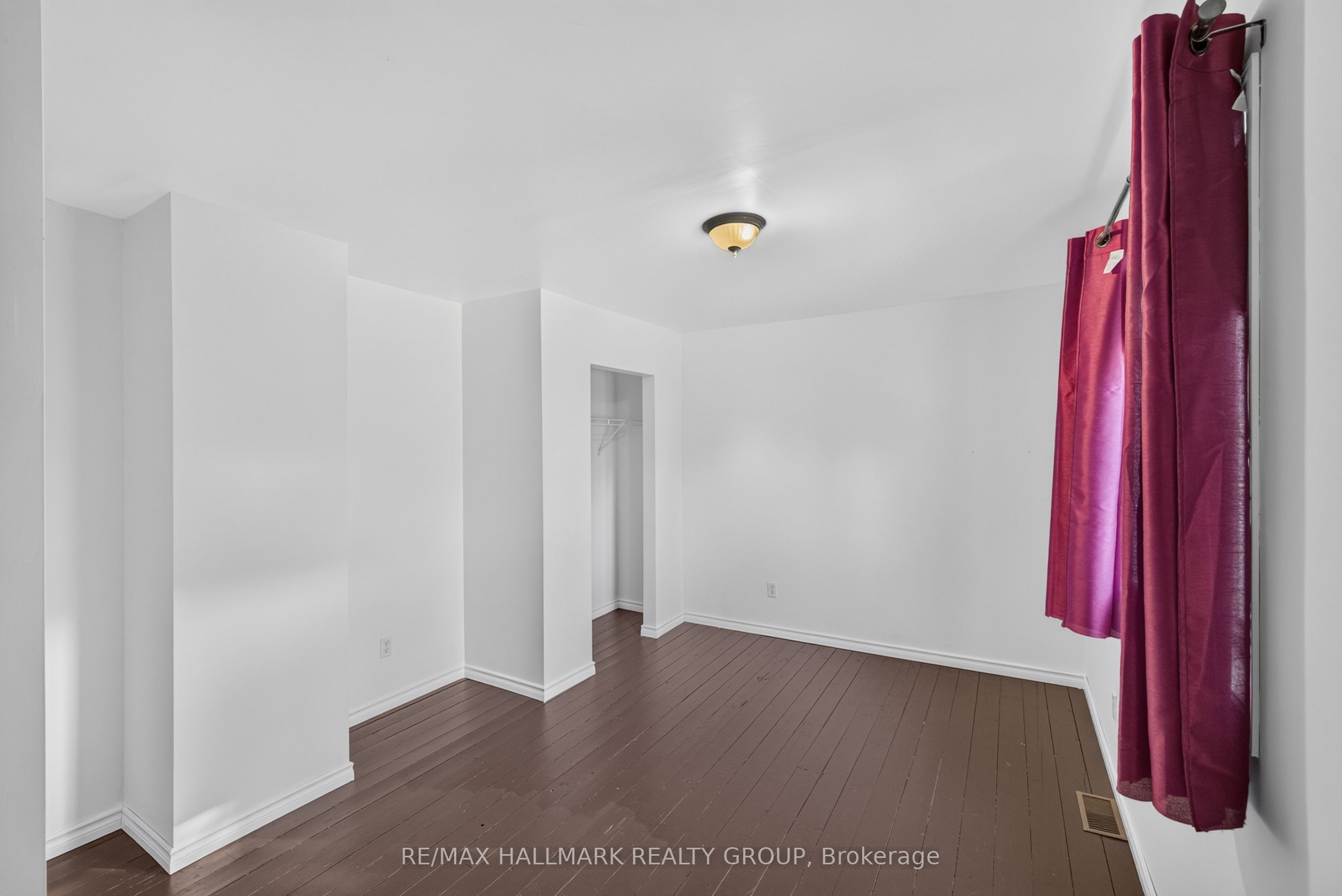 620 Highway 15 South Property Photo 35