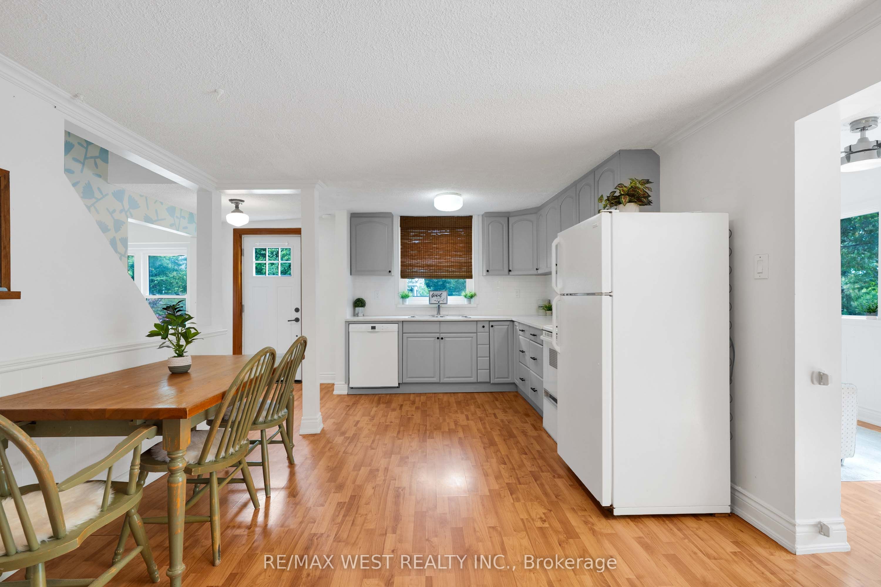 21 Mill Street Property Photo 6