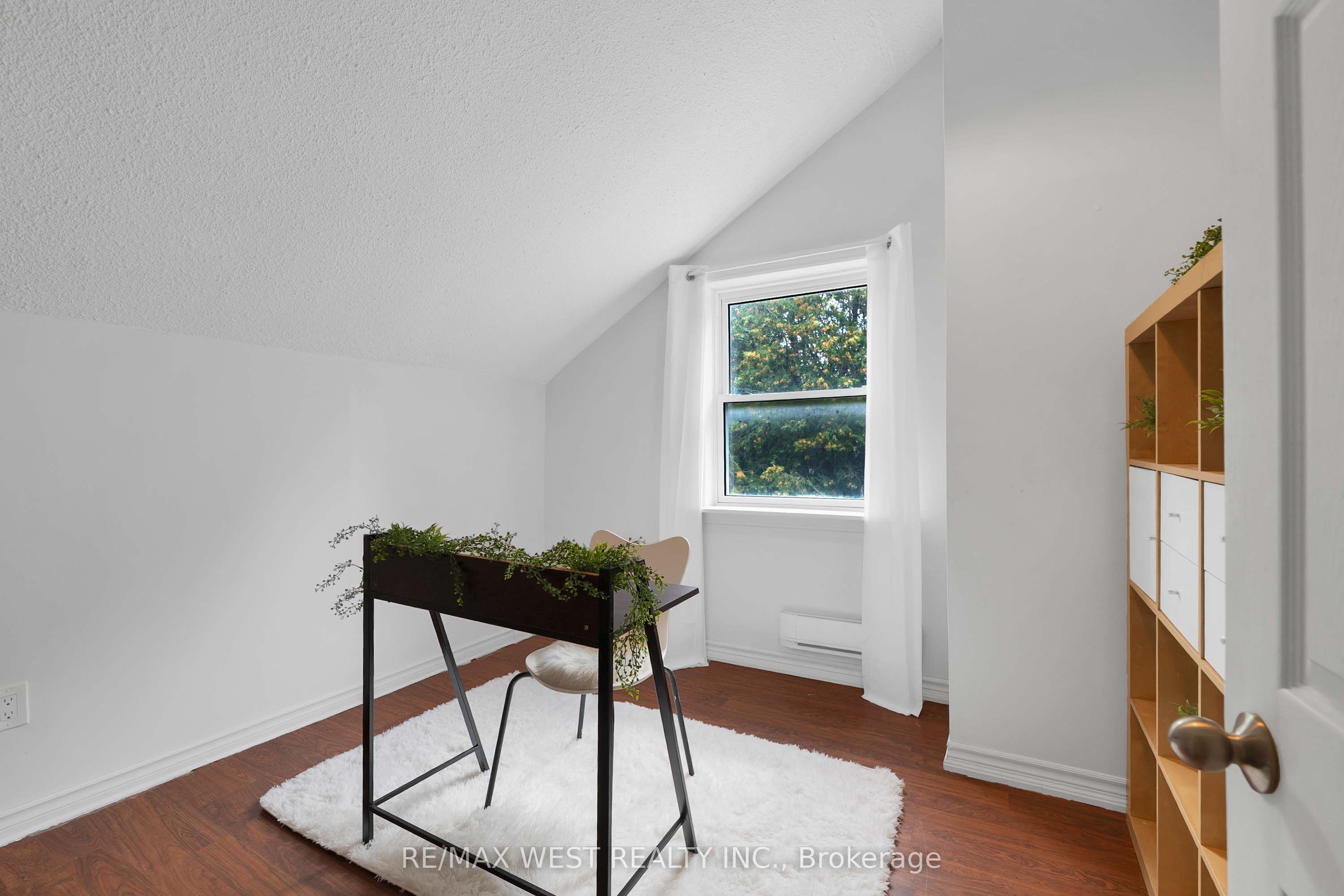 21 Mill Street Property Photo 15