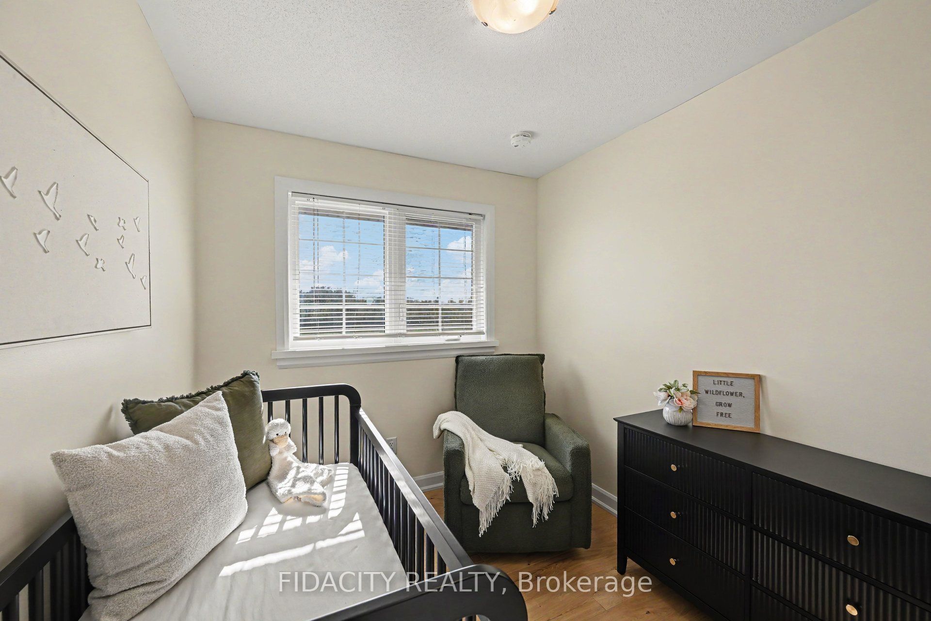 68 Vimy Ridge Crescent Property Photo 27