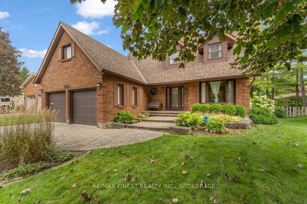 562 Sycamore Street Property Photo 1