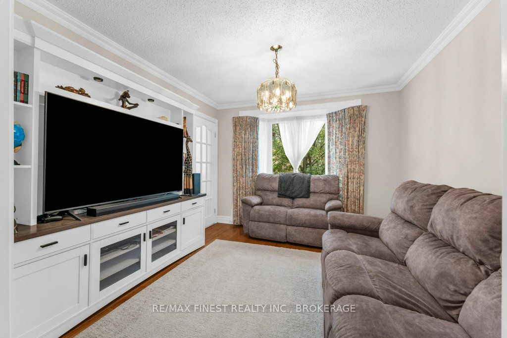 562 Sycamore Street Property Photo 16