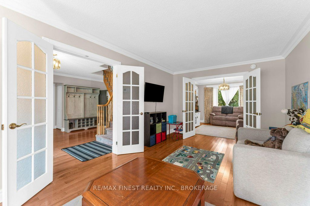 562 Sycamore Street Property Photo 17