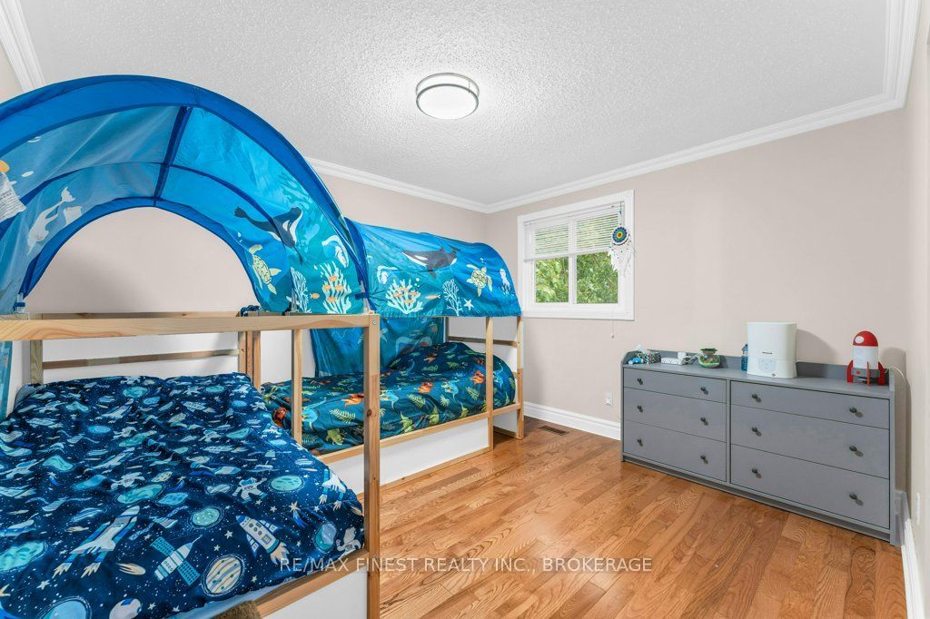 562 Sycamore Street Property Photo 30