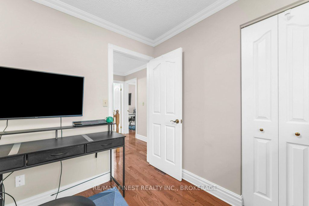 562 Sycamore Street Property Photo 33