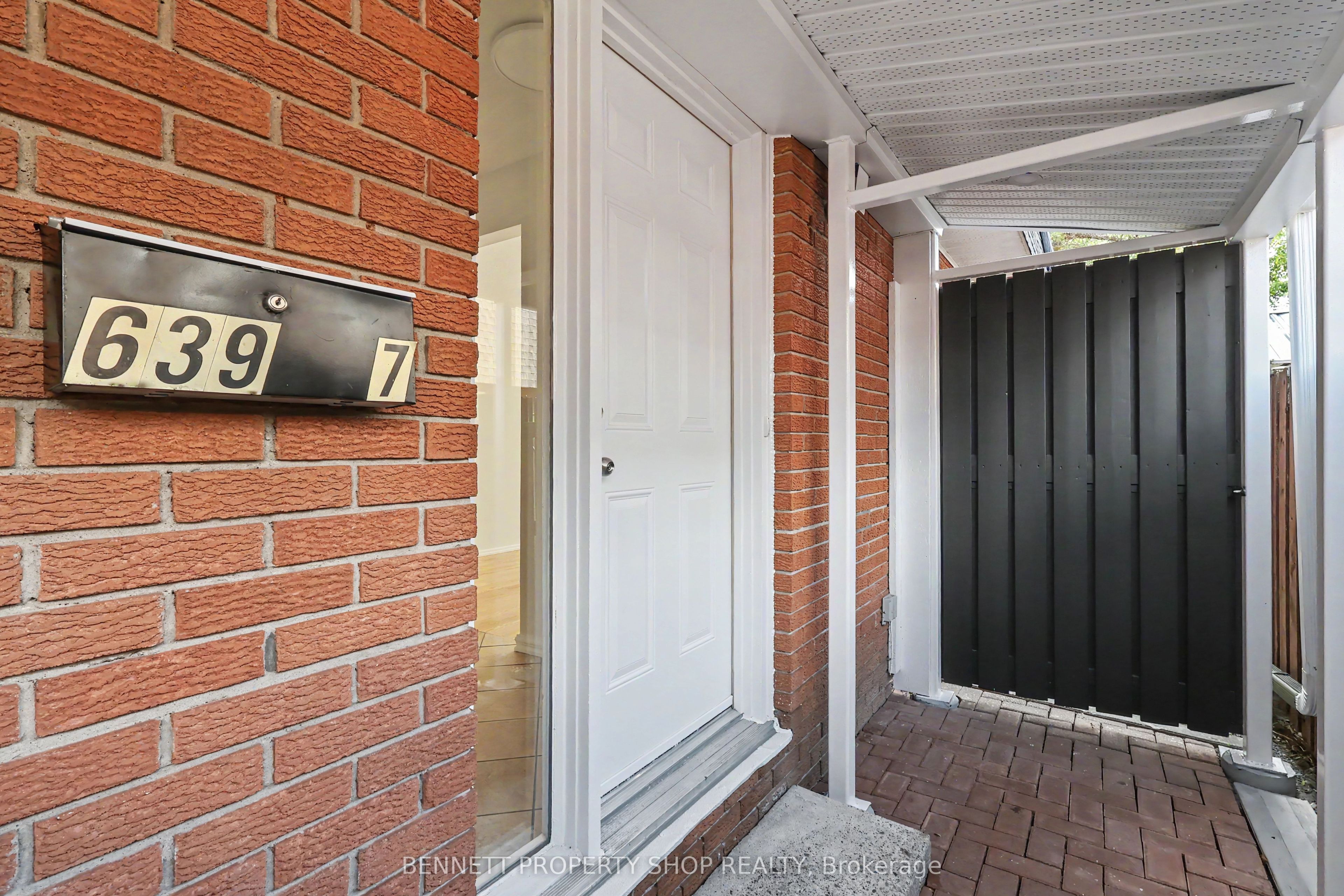 639 Morin Street 7 Property Photo 1