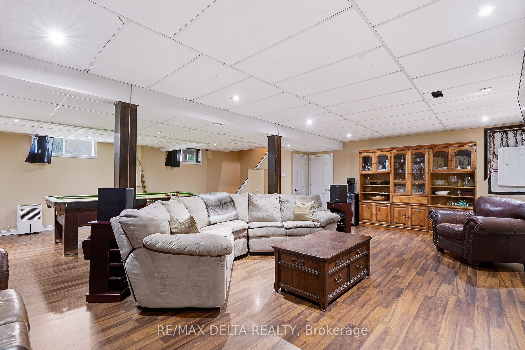 836 Cartier Street Property Photo 22