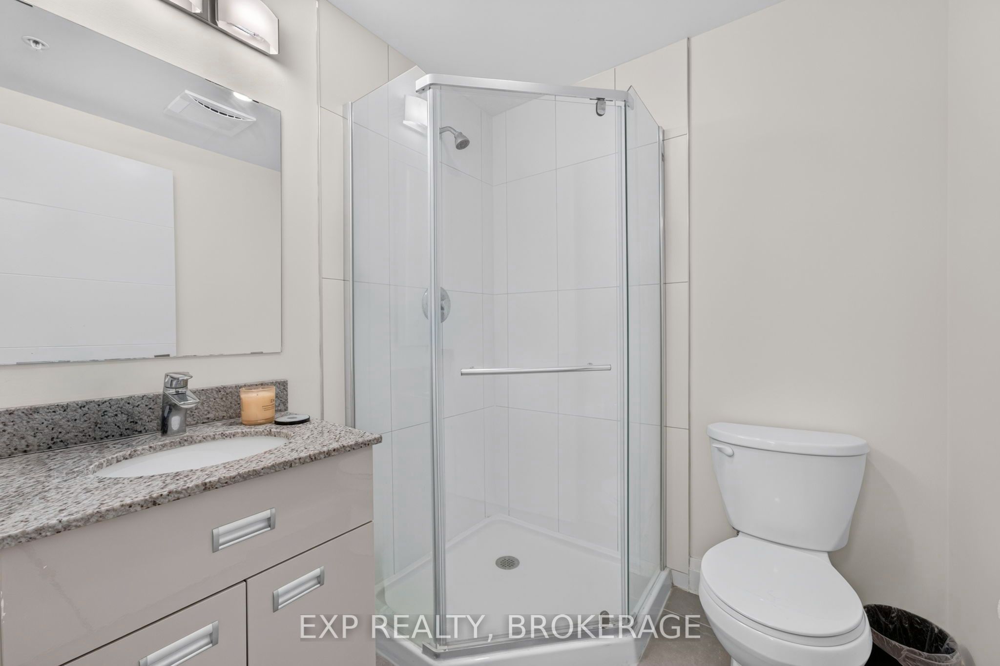 652 Princess Street 326 Property Photo 10
