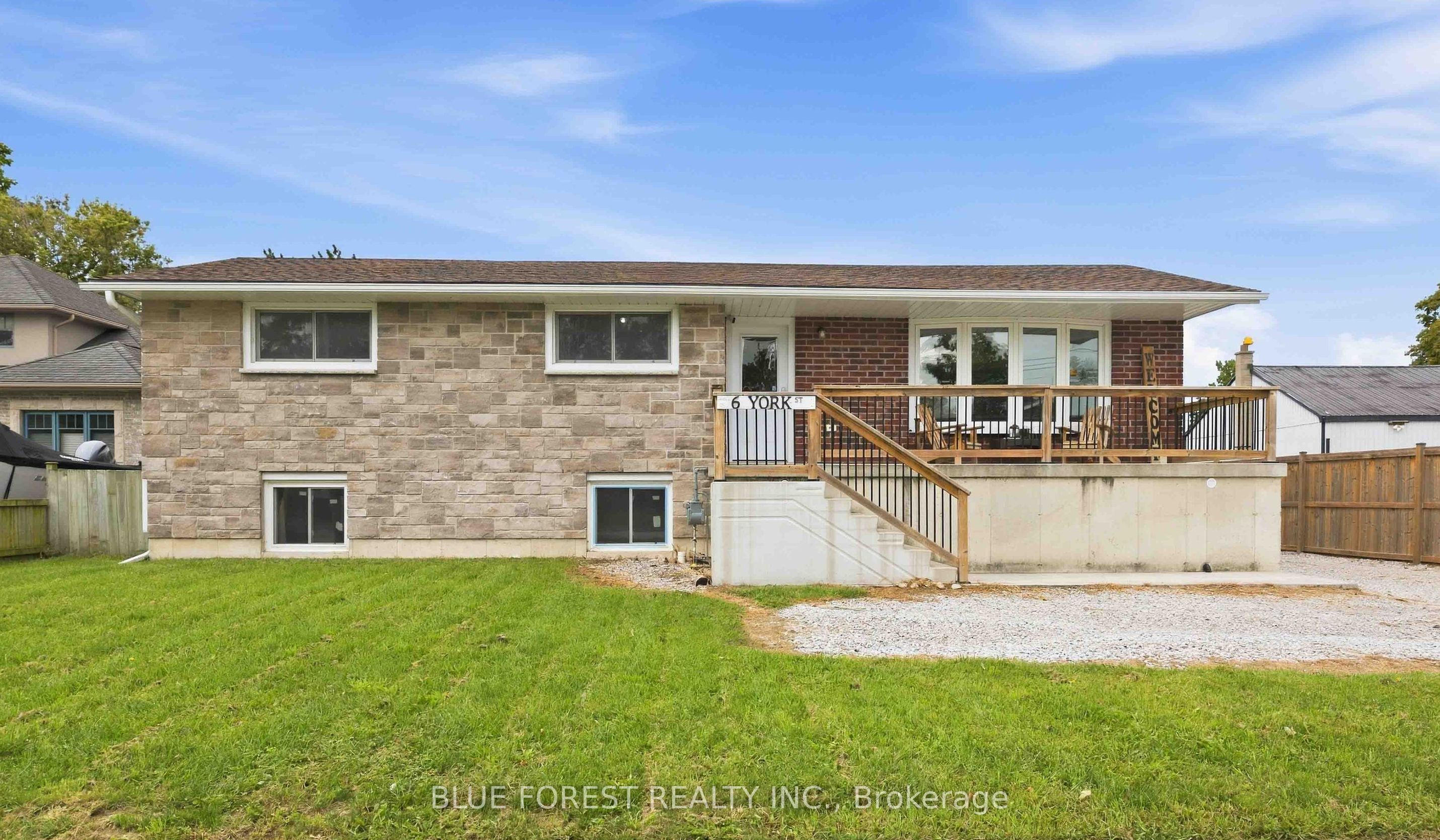 6 York Street Property Photo 1