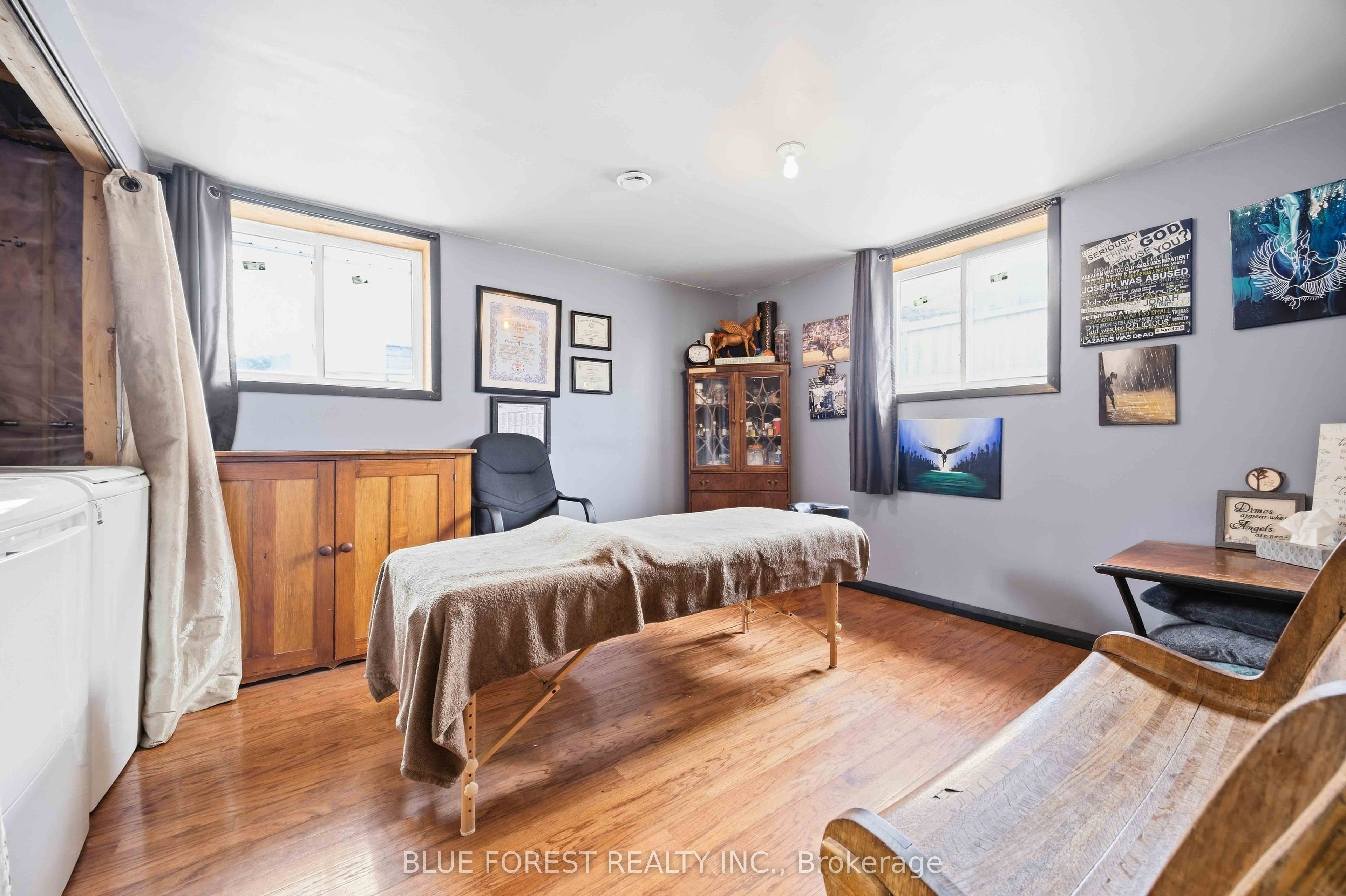 6 York Street Property Photo 24